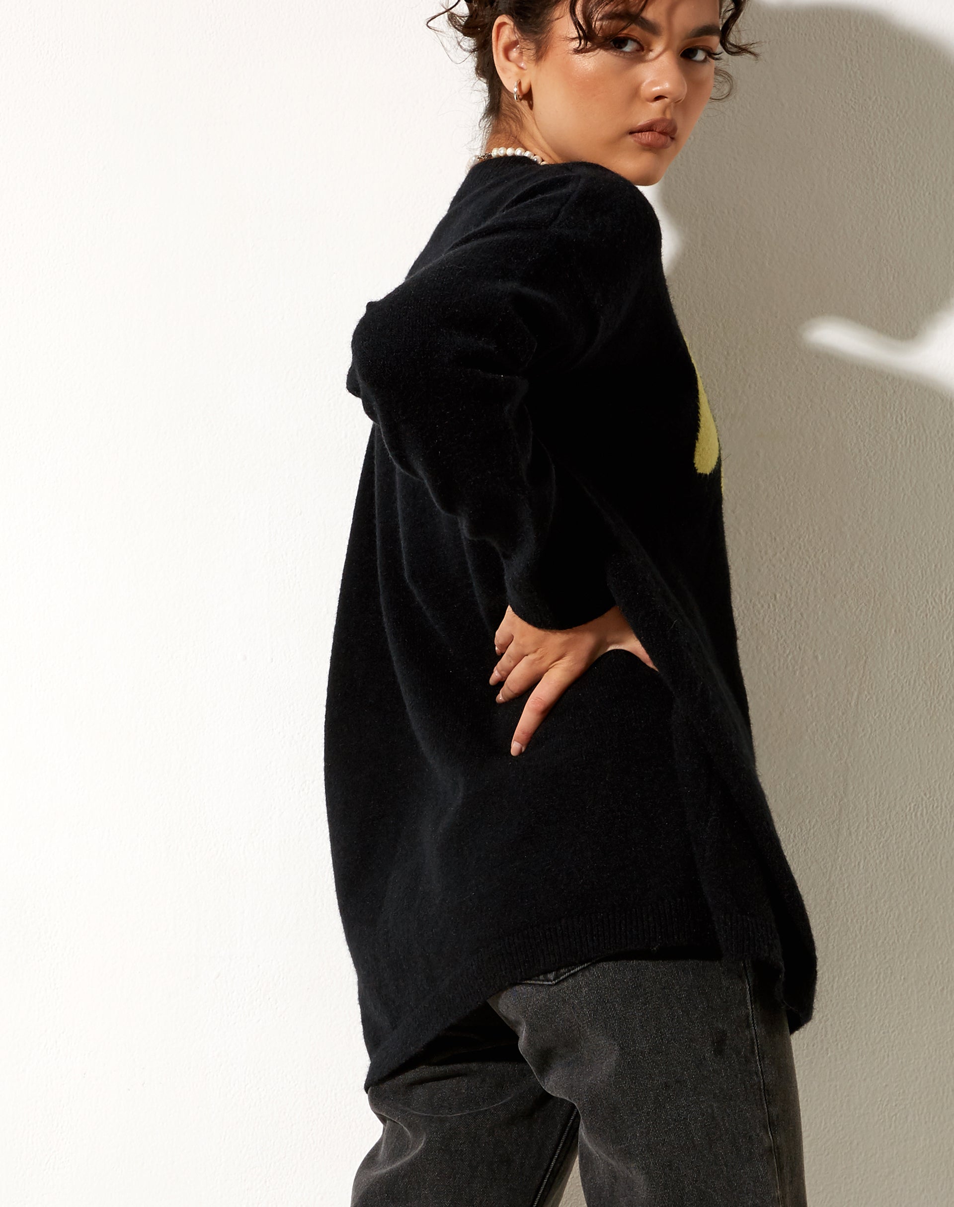 Imagen de Lulees Jumper en negro mágico