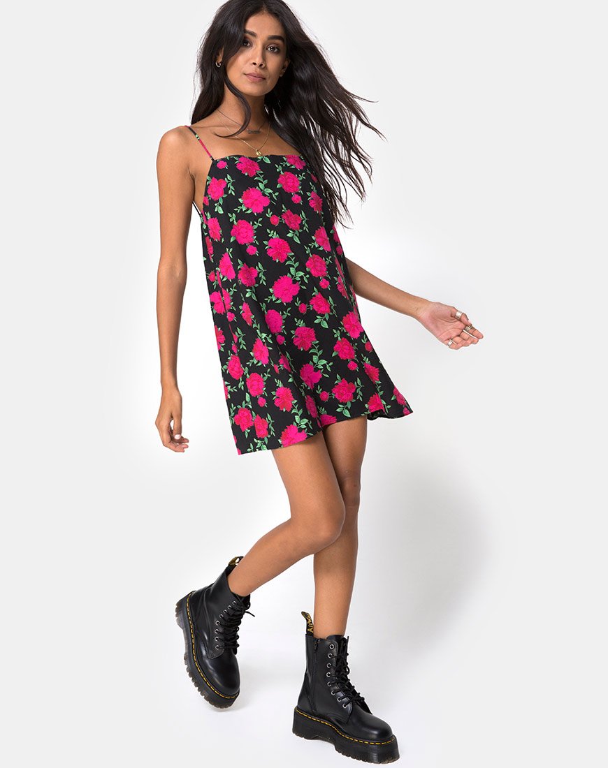 Lura Slip Dress en Valeria Rose Negro y Rojo