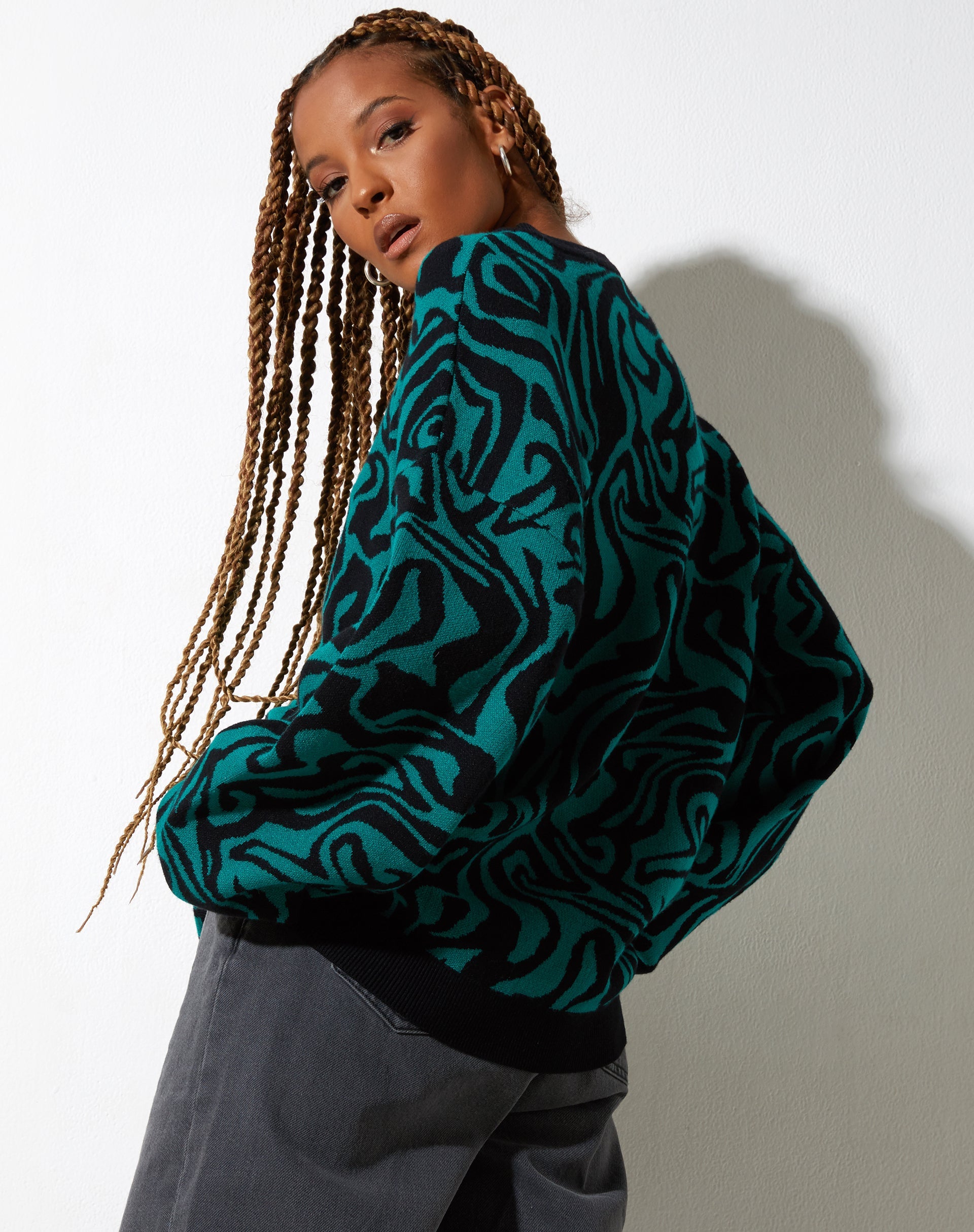 Imagen de Mably Jumper en Jagged Swirl Verde y Negro