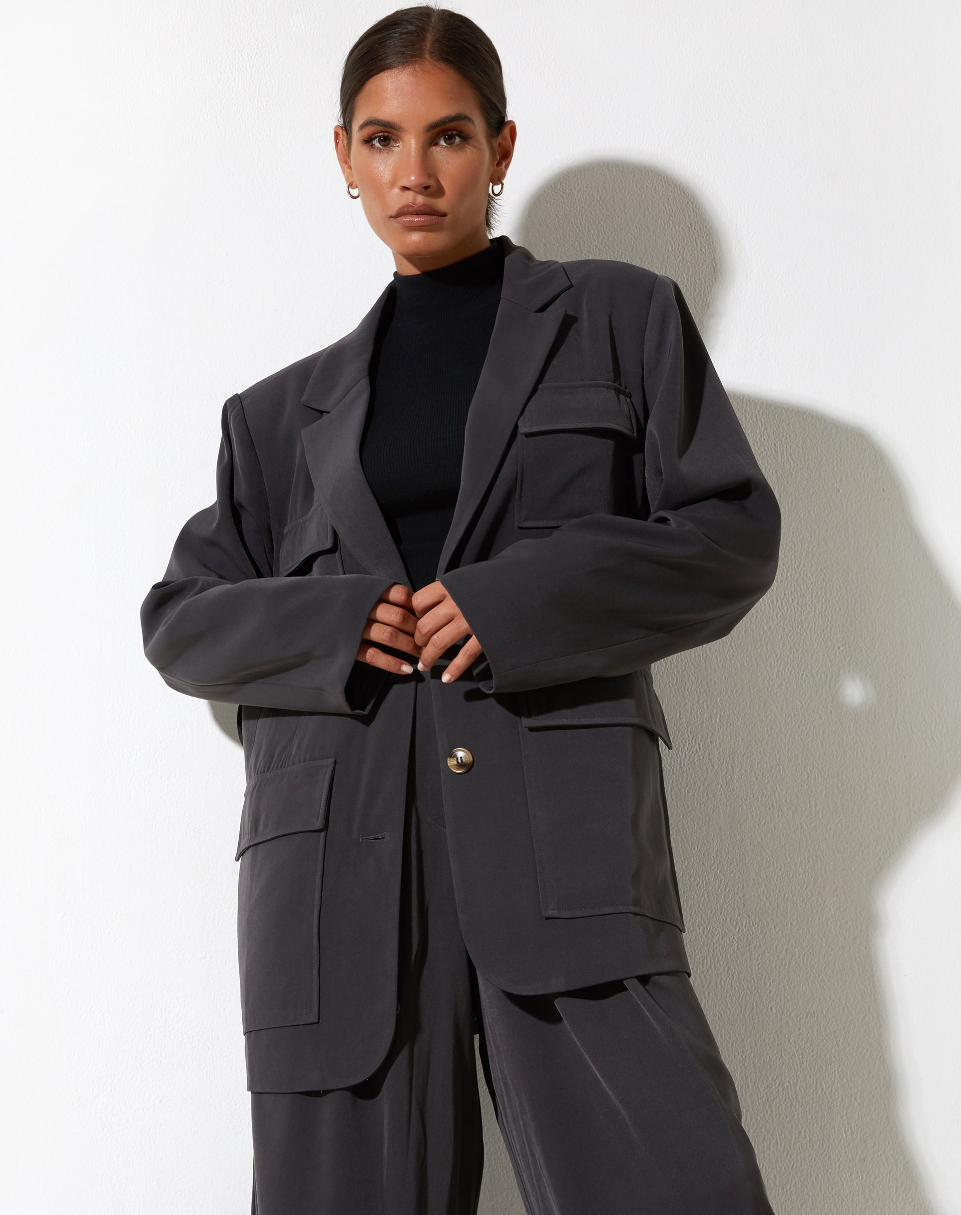 imagen de Magawa Blazer en Tailoring Charcoal