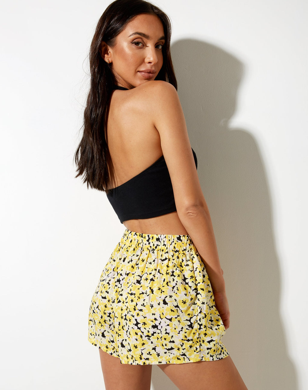 Pantalón Corto Maisy en Amarillo Girasol Pop