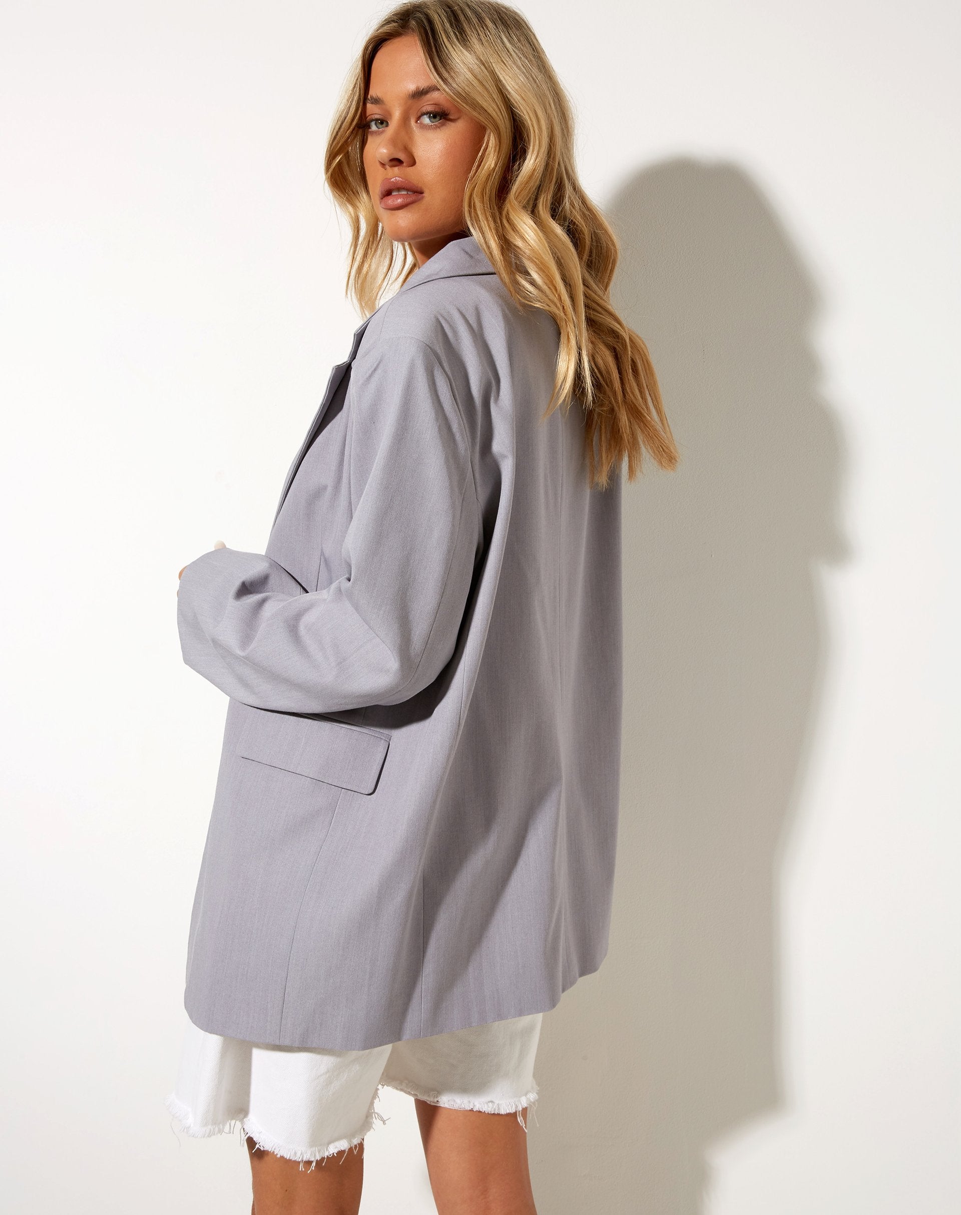 Imagen de Maiwa Blazer en gris plata
