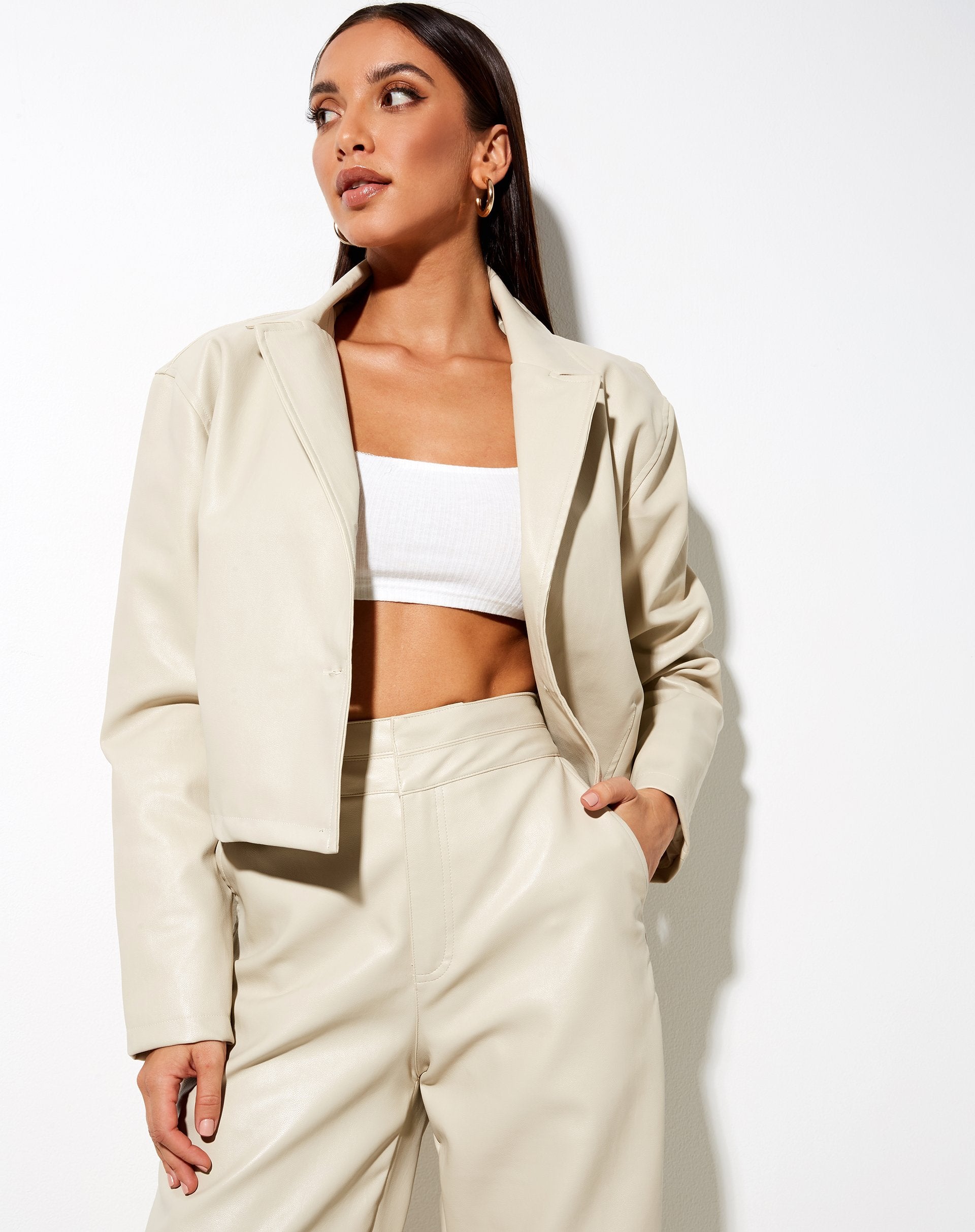 Imagen de Maja Cropped Blazer en Pu Crudo