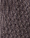 Raya negra y gris
