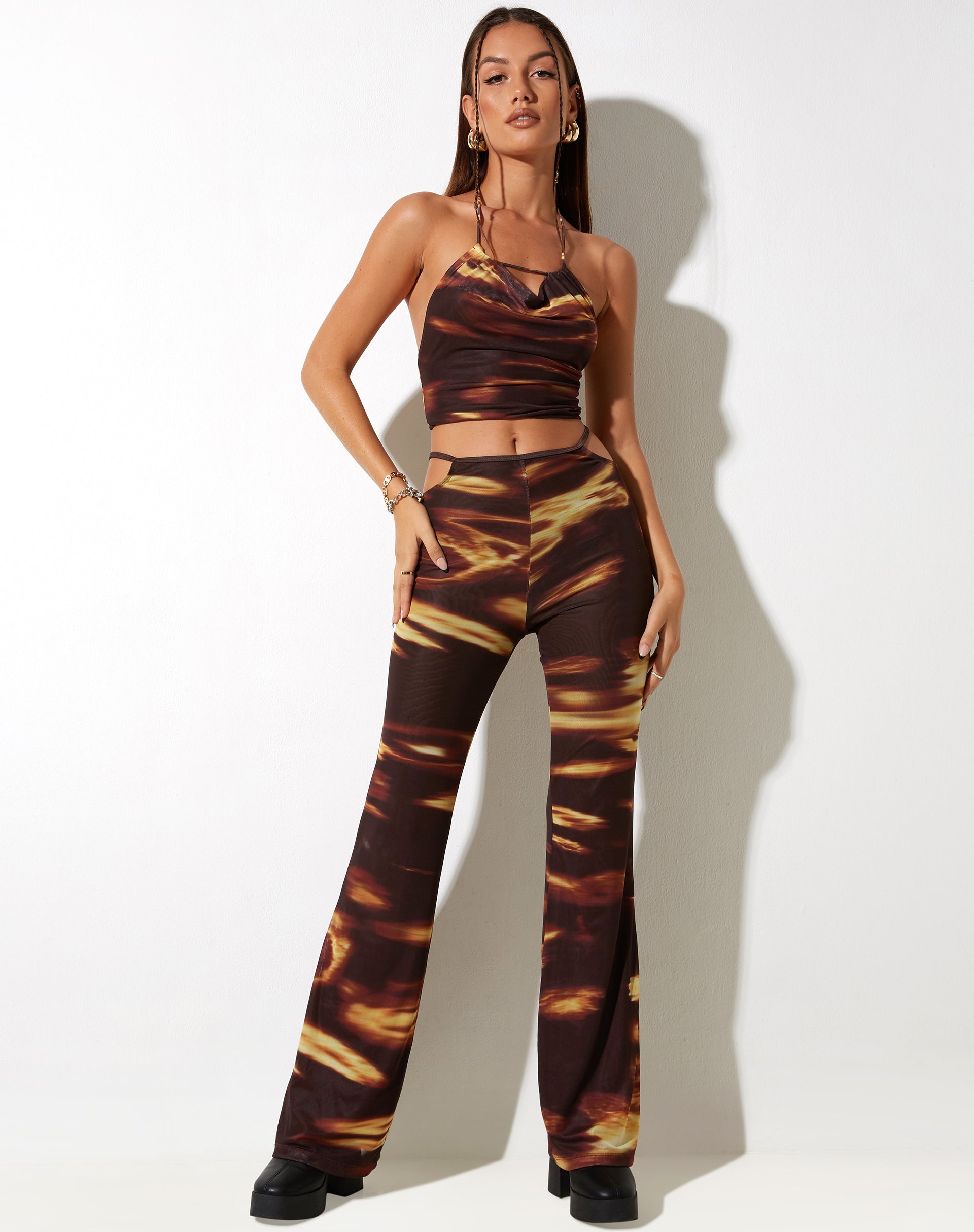 Imagen de MOTEL X IRIS Mares Flare Trouser en Bleach Drip
