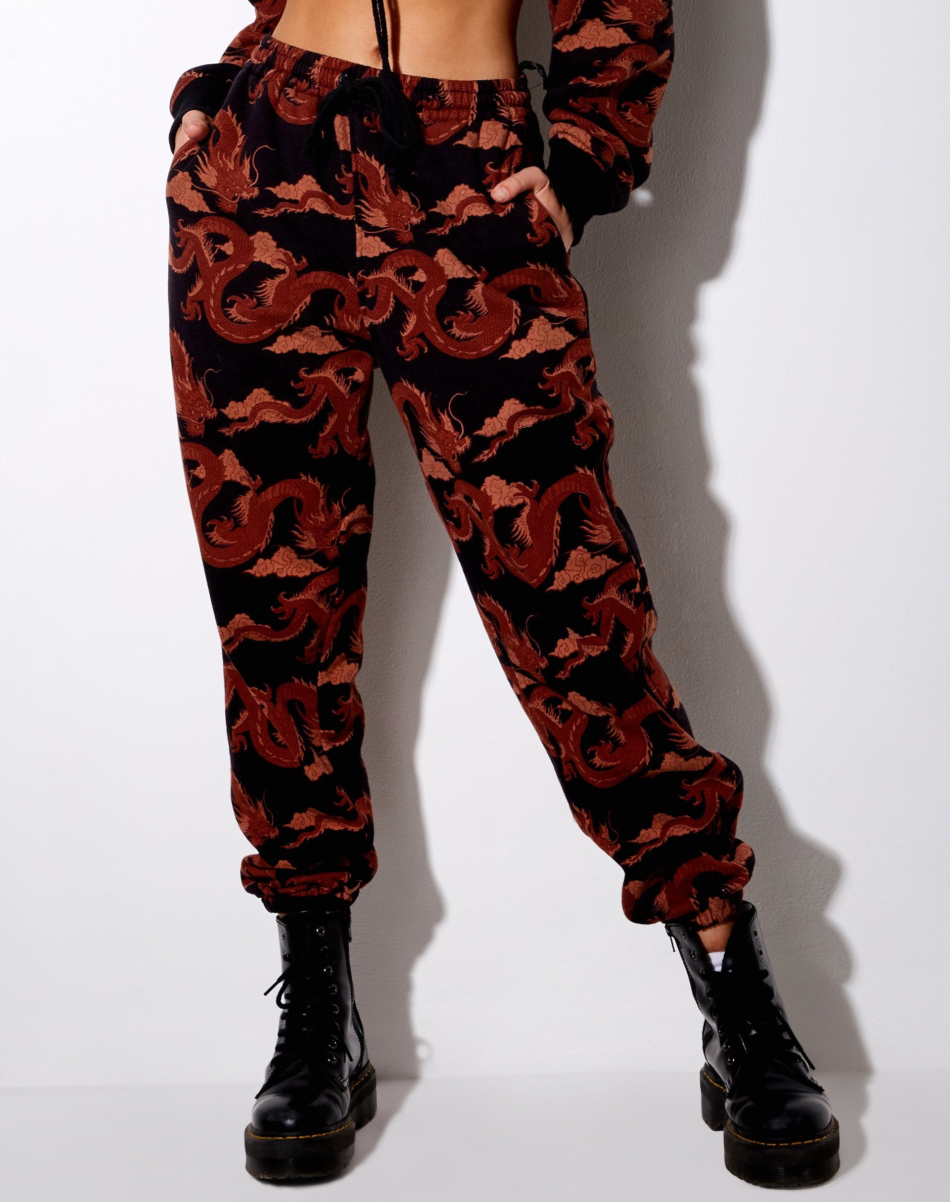 Imagen de Basta Jogger en Naranja Dragón Tonal