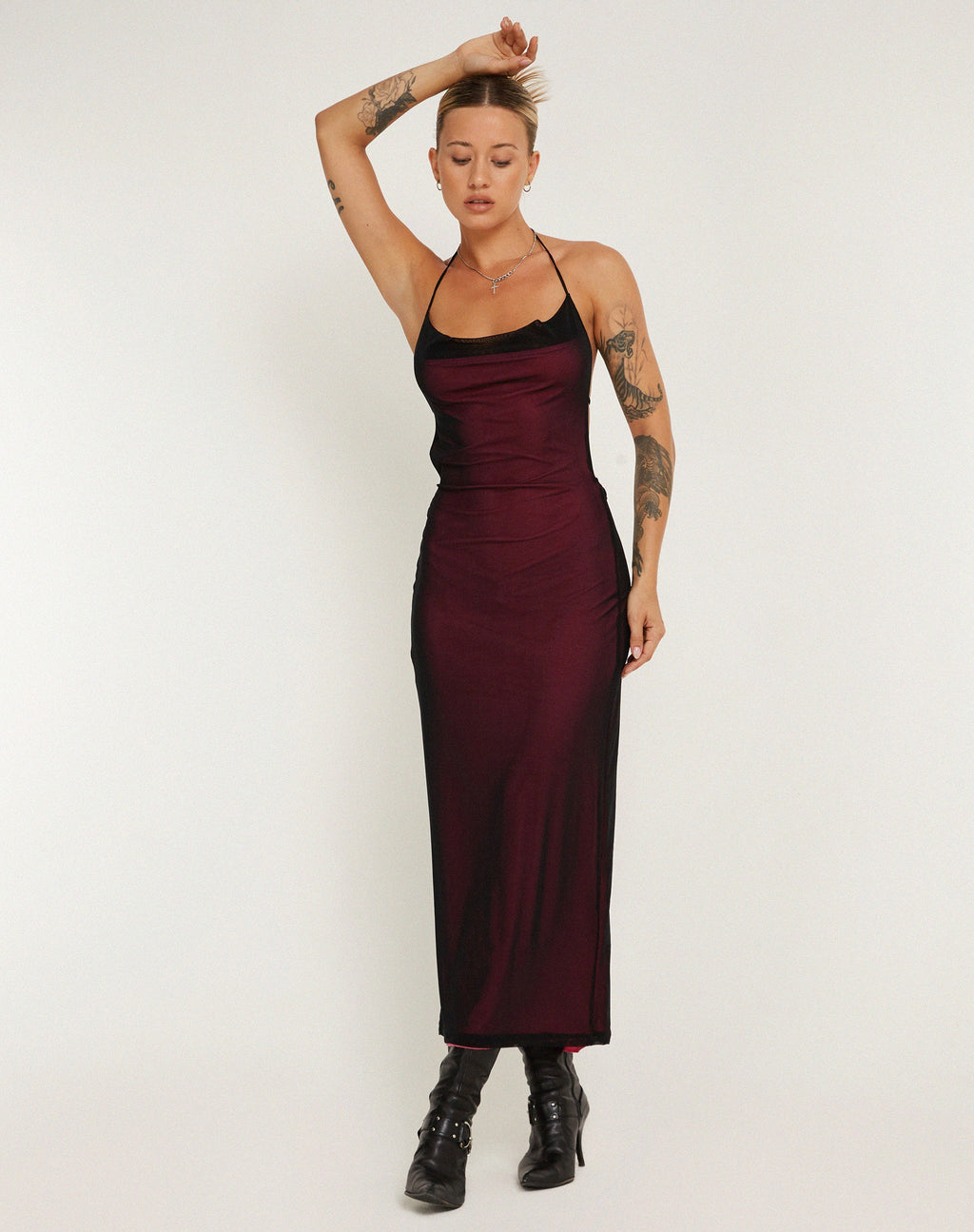 Maxi Vestido Mayra Negro con Forro Magenta