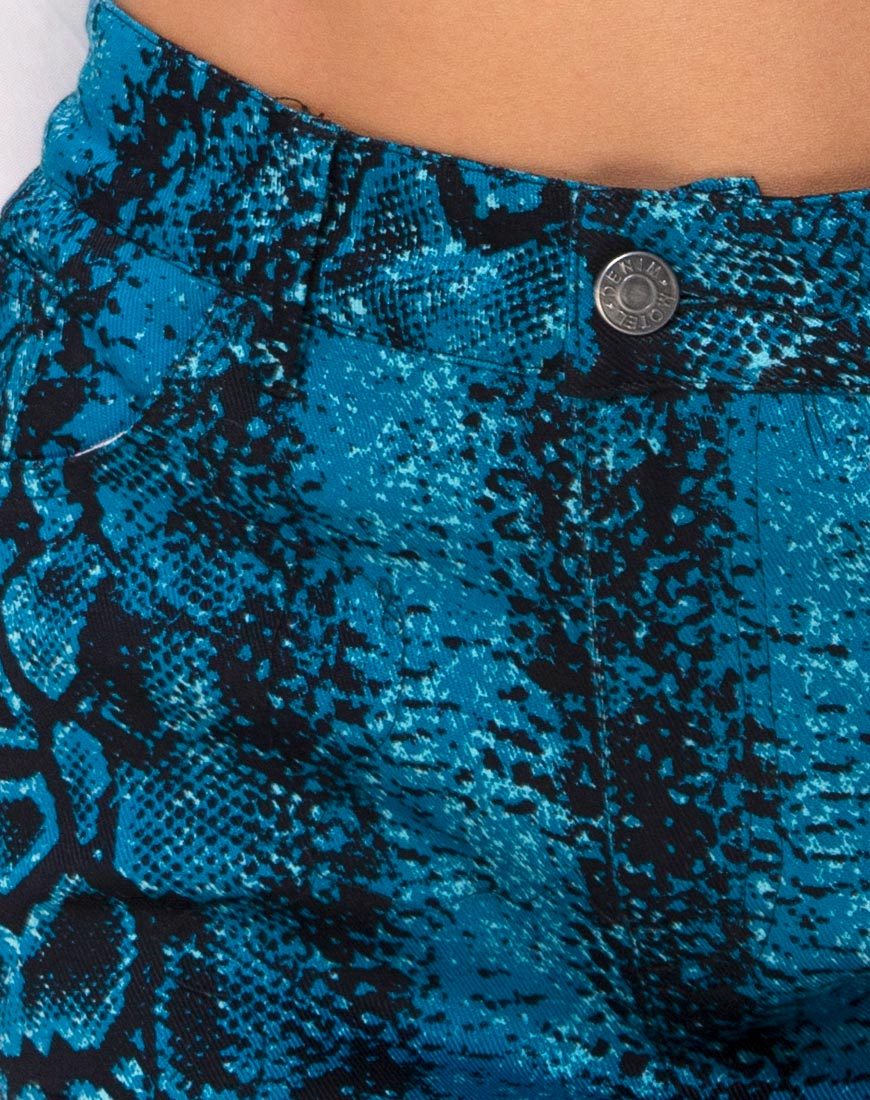 Imagen de la minifalda Broomy en azul serpiente