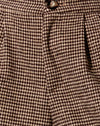 Pata de gallo Marrón