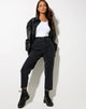Imagen de Mom Jeans en Black Wash