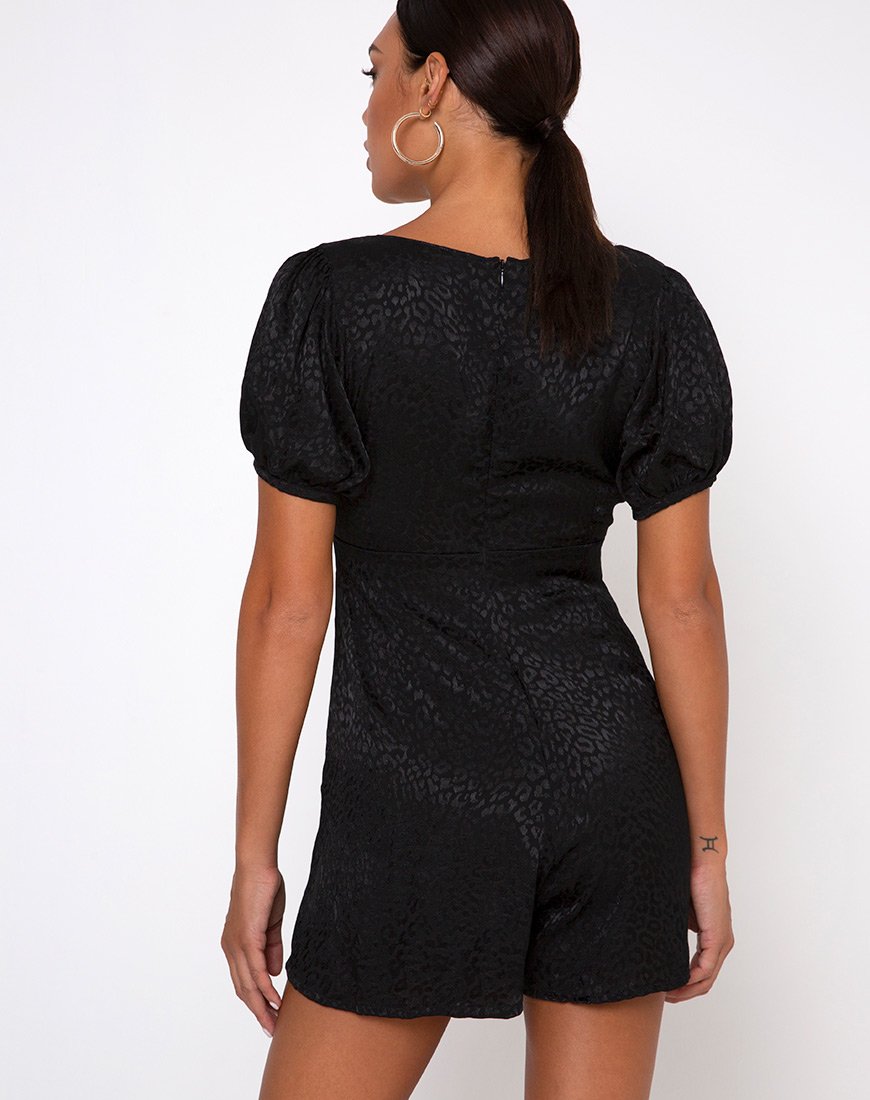 Monali Playsuit de satén guepardo negro