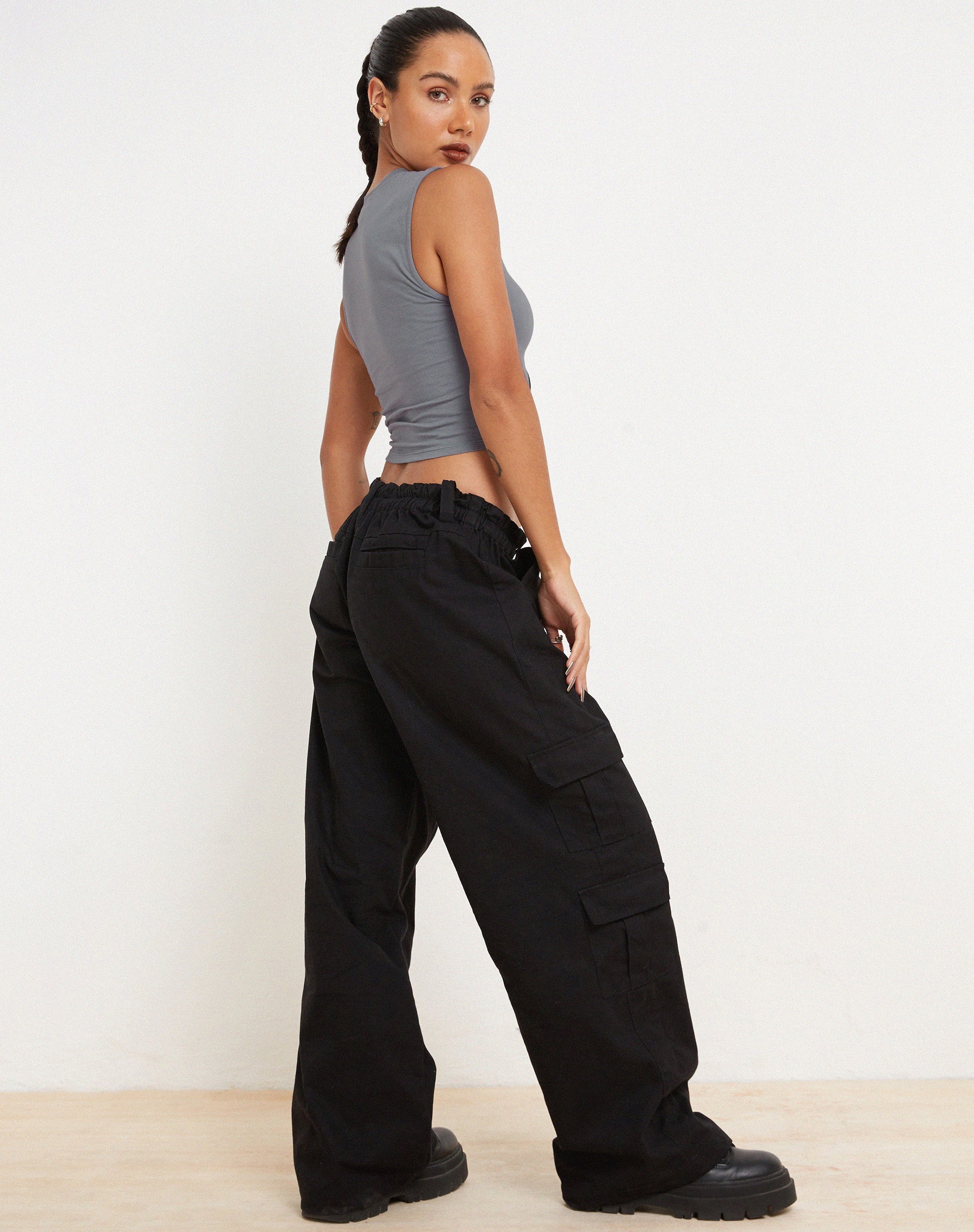 imagen de Mozi Top en Gris