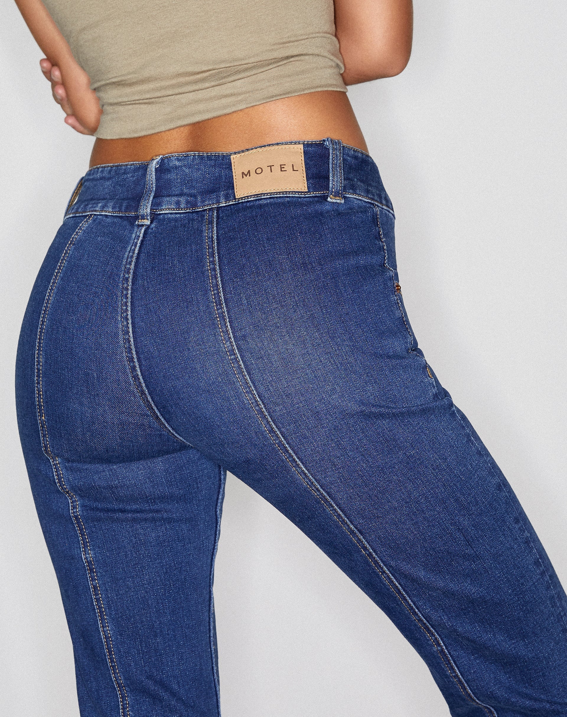 imagen de Low Rise Seam Jeans en 90's Indigo