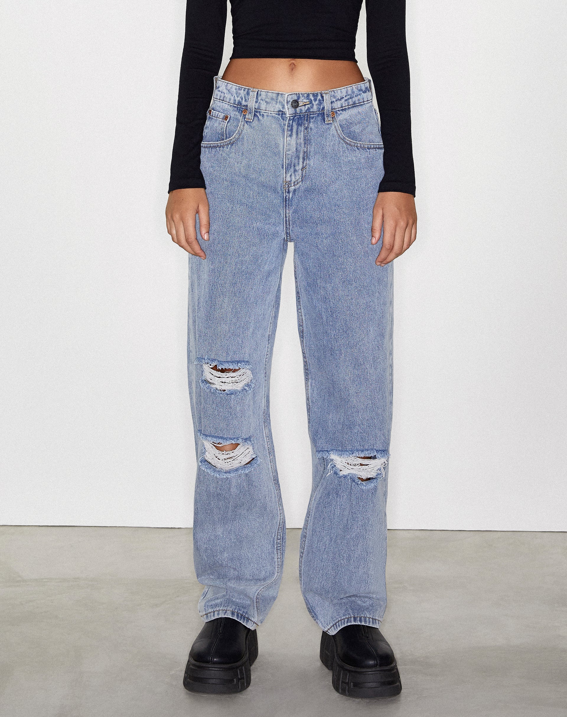 imagen de Rips Parallel Jean en Light Wash