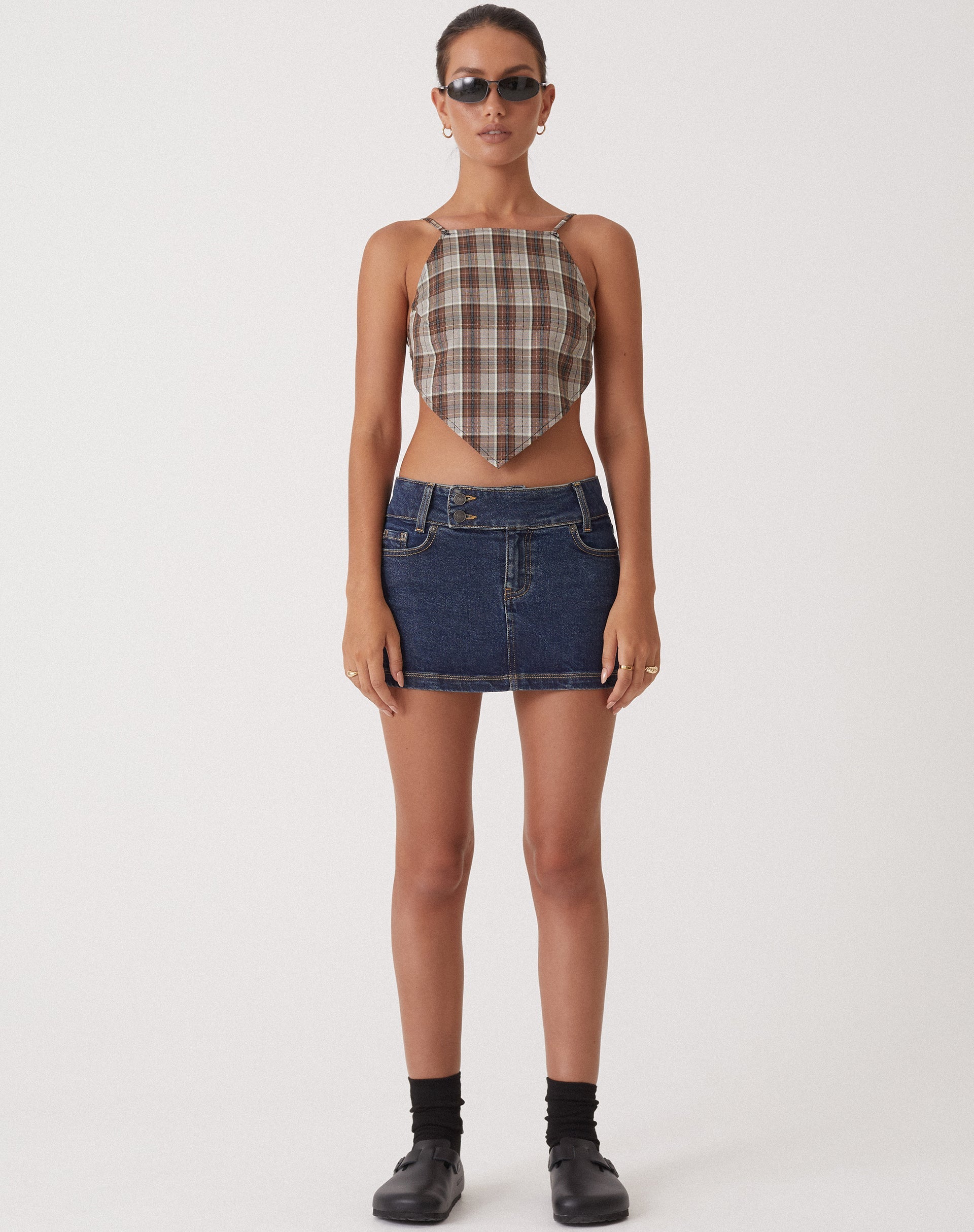 Imagen de Motel X Olivia Neill Wibi Top in Check Tan Brown