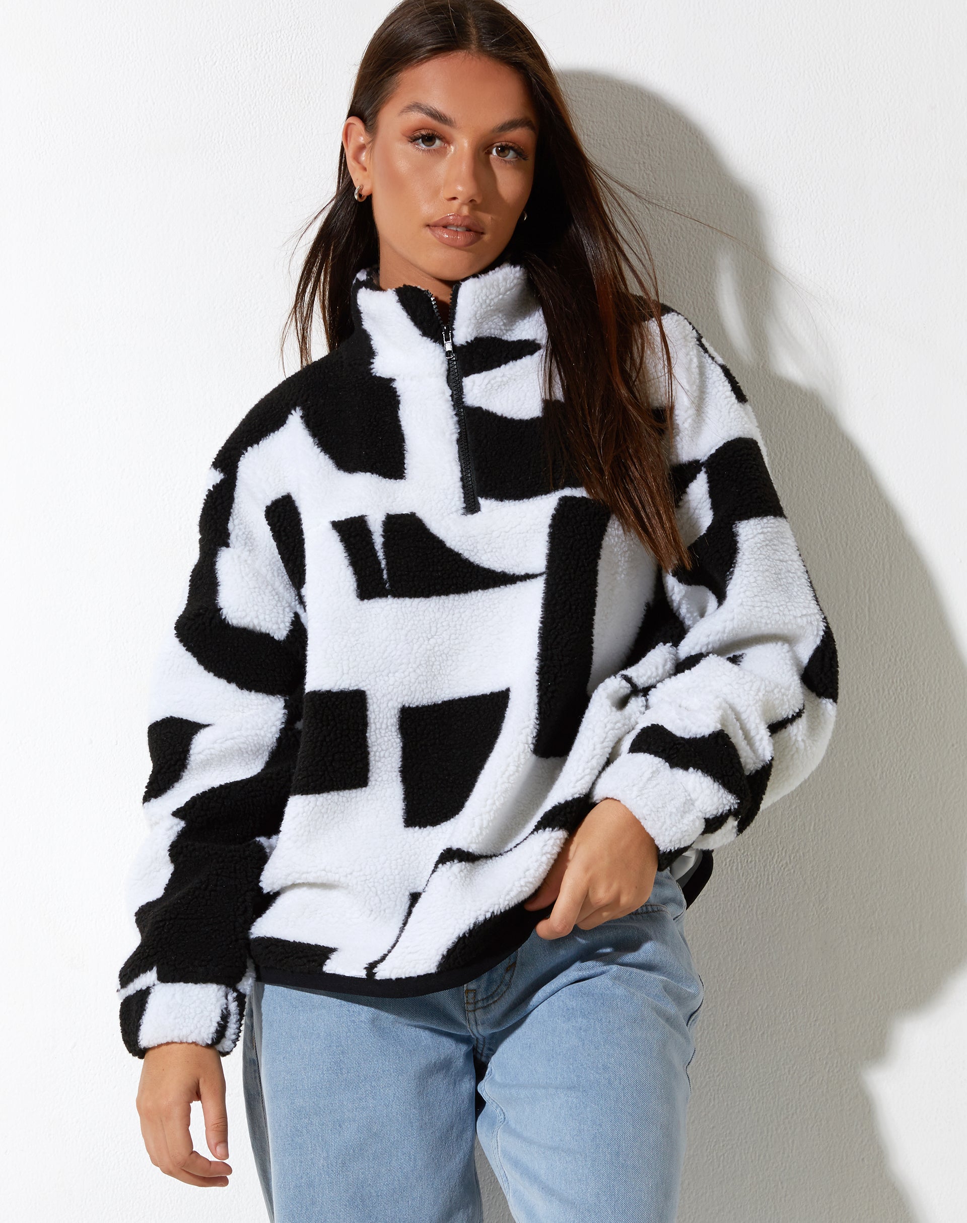 Chaqueta Naira en negro y blanco