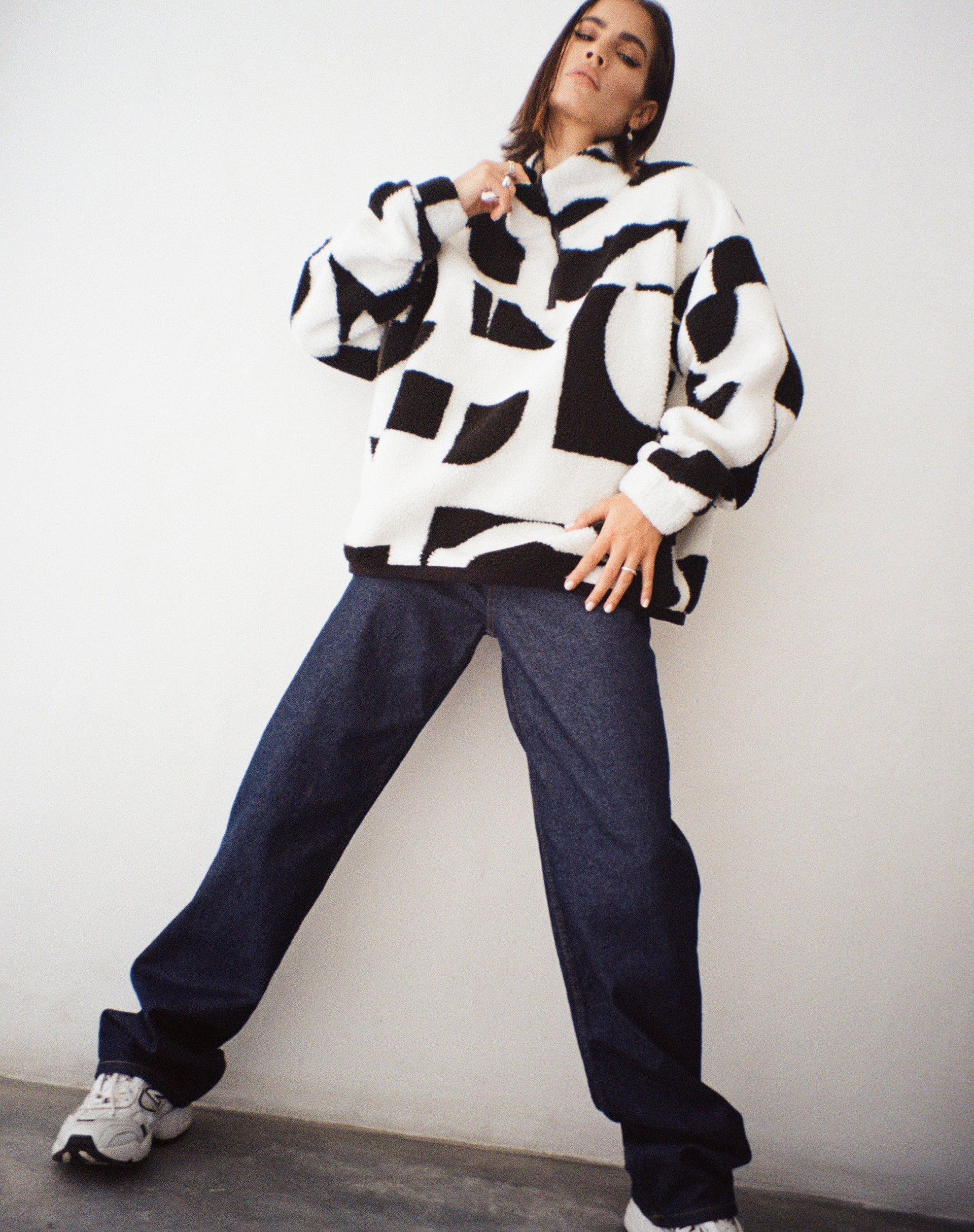 Chaqueta Naira en negro y blanco