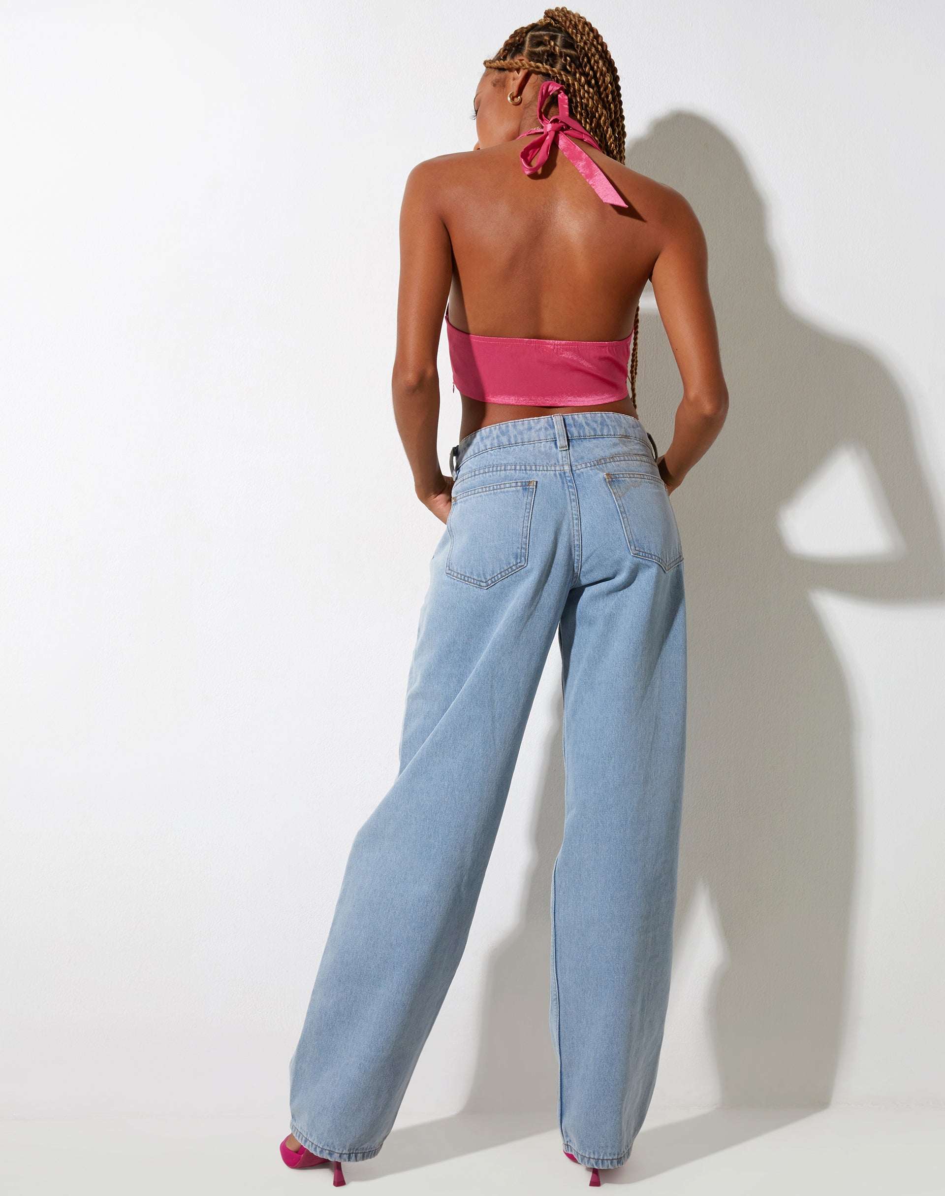 imagen de Nanda Crop Top en satén rosa