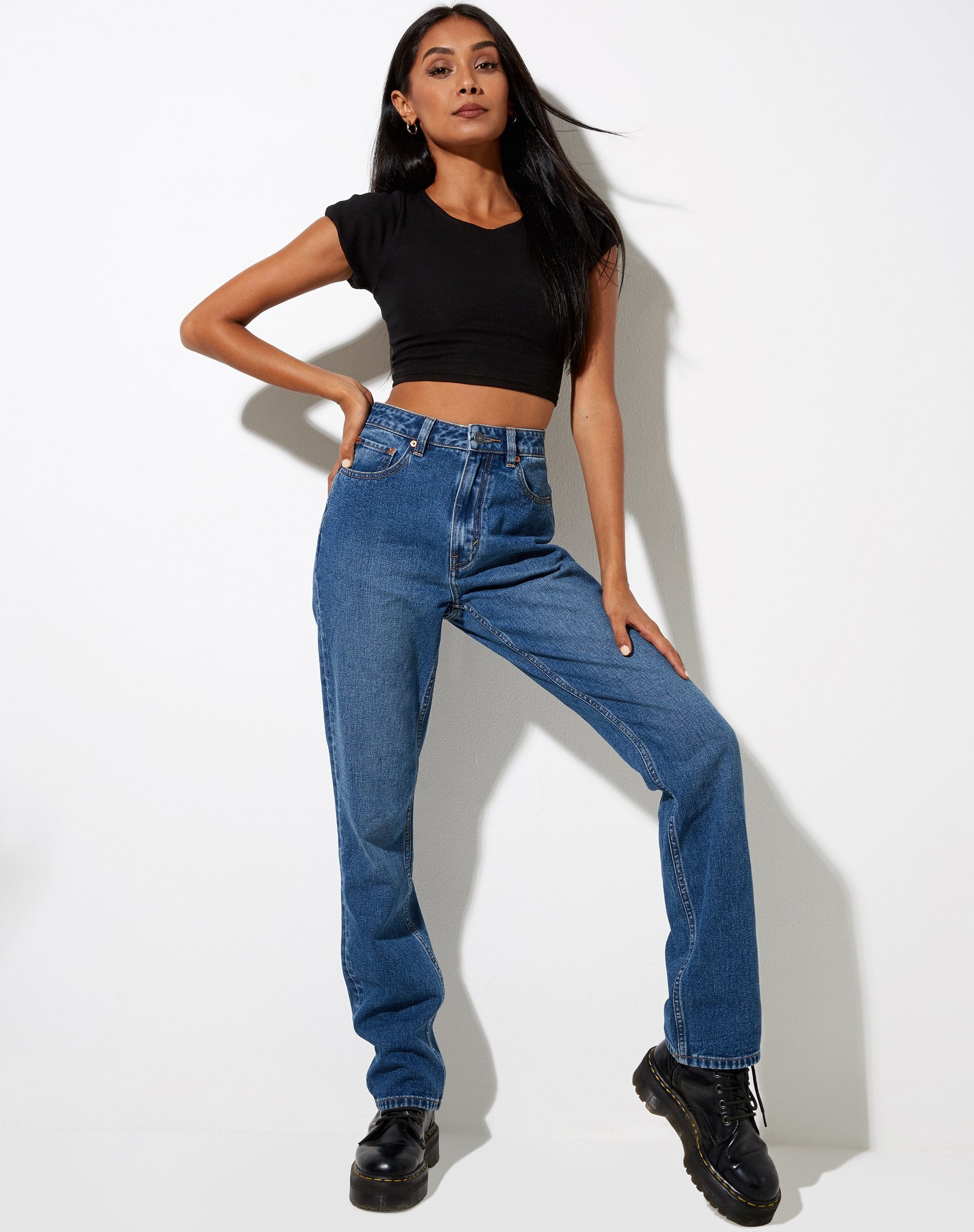 Imagen de Natka Crop Top en rib negro