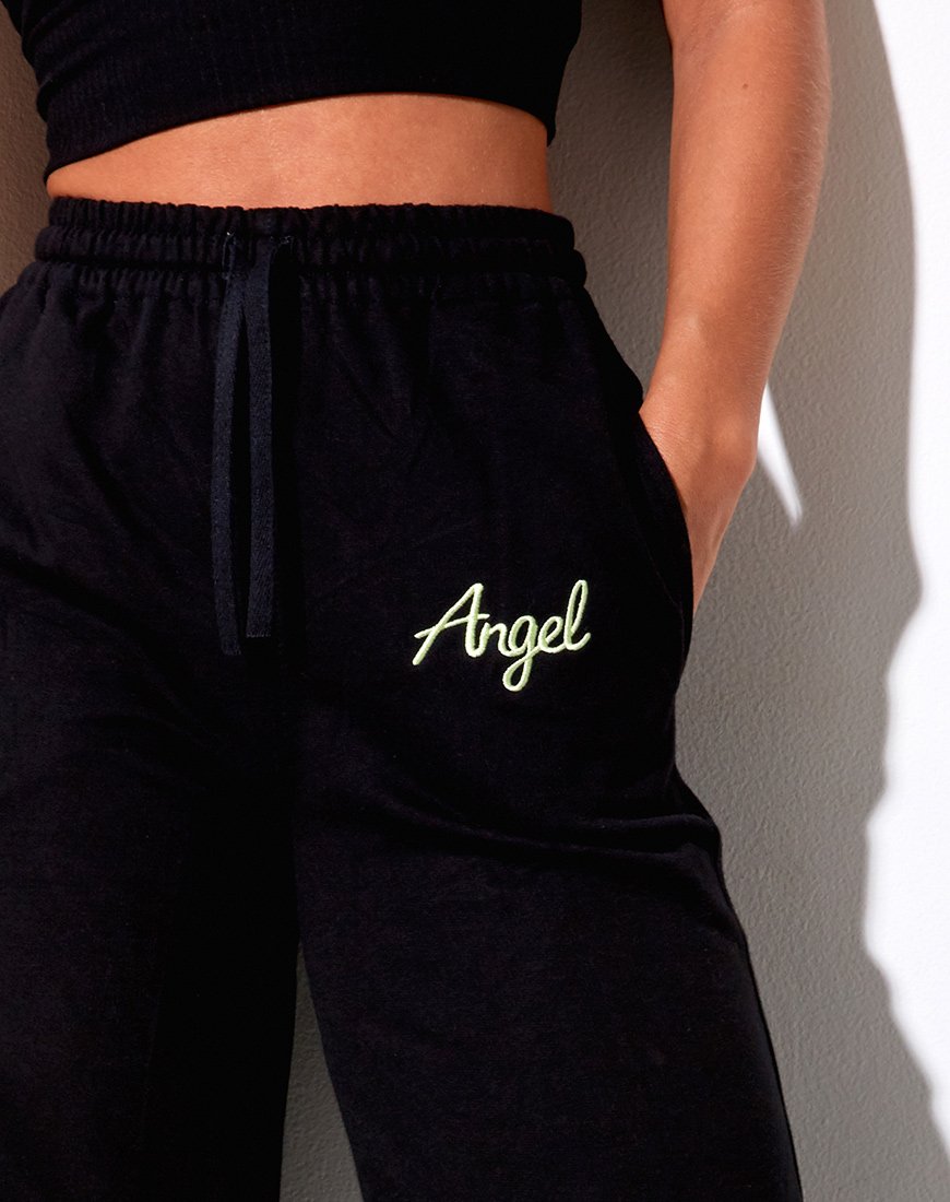 Nattan Jogger en negro 'Angel' Embro en verde neón