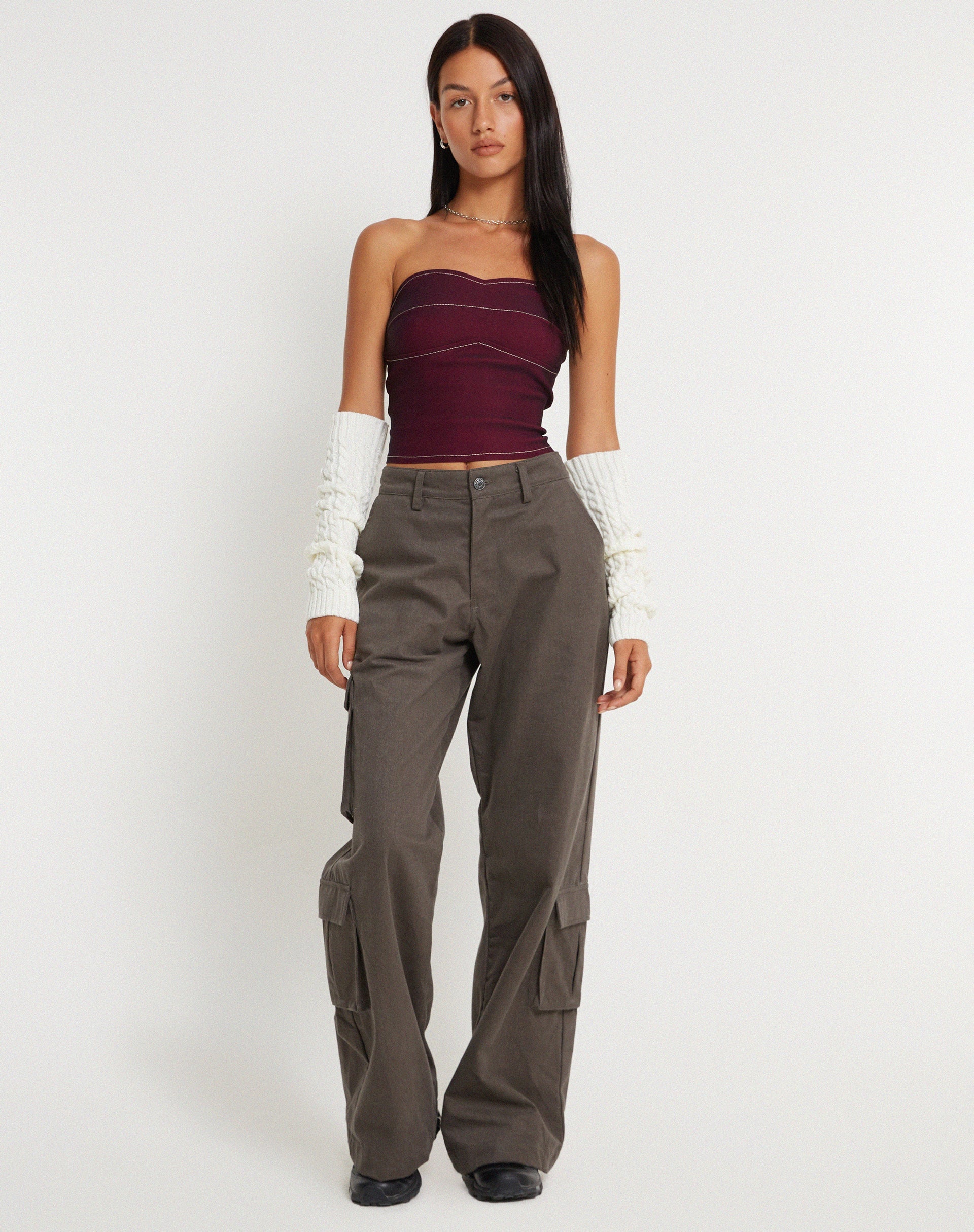 imagen de Nelly Cropped Corset Top en Borgoña con Detalle de Puntadas en Crudo