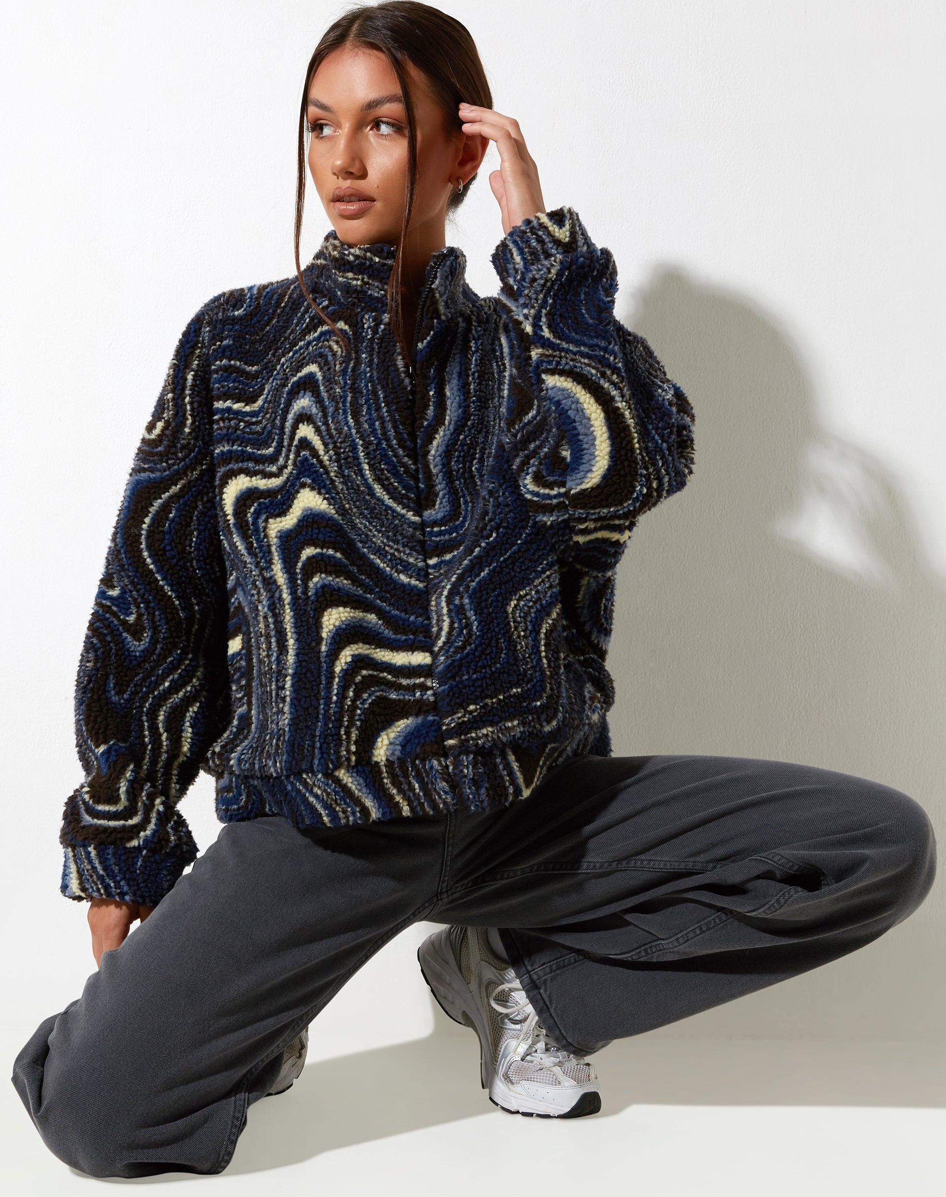 Chaqueta Nereo en azul rizado negro y marfil