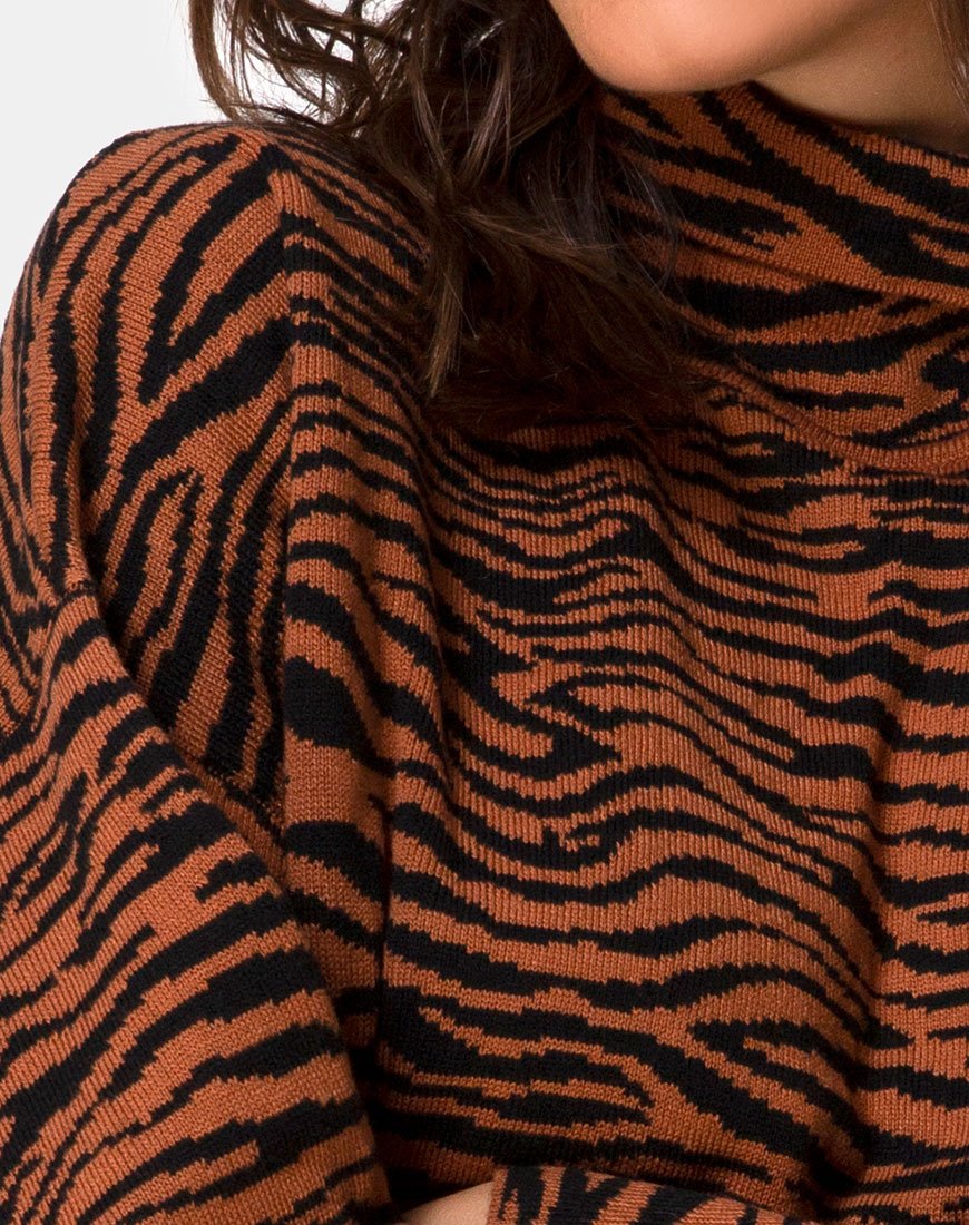 Imagen de Neivie Roll Neck Jumper in Tiger Knit Marrón