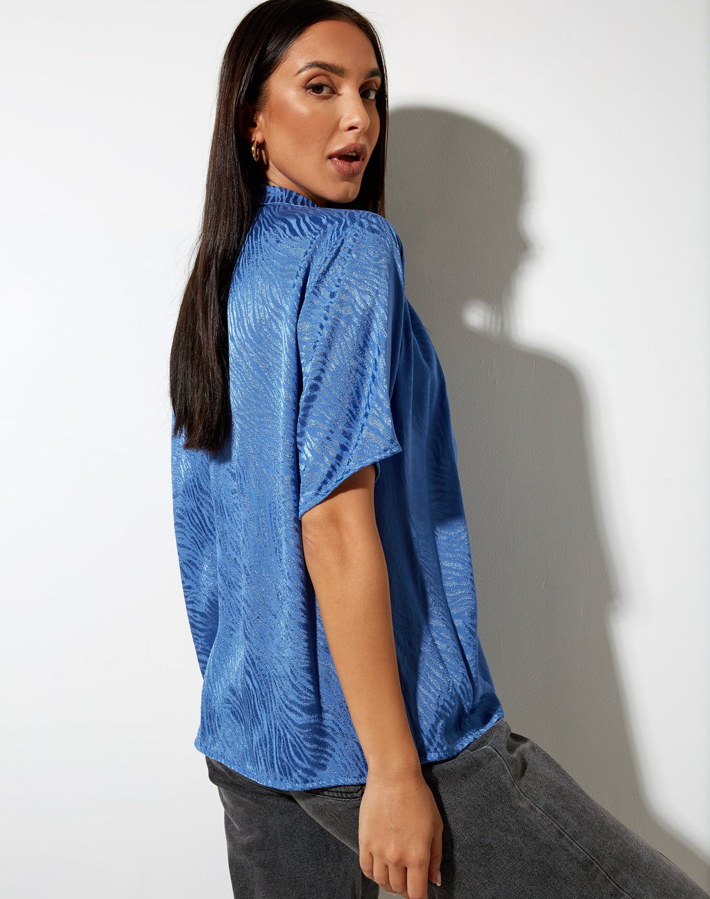 Camisa Nikra de satén cebra azul Bonnet