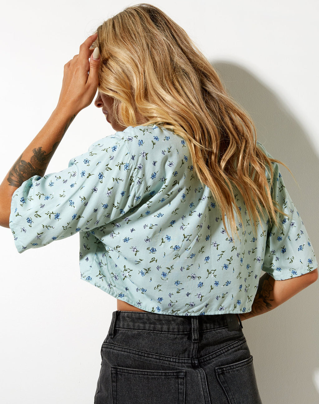 Camisa Nindia en verde pétalo