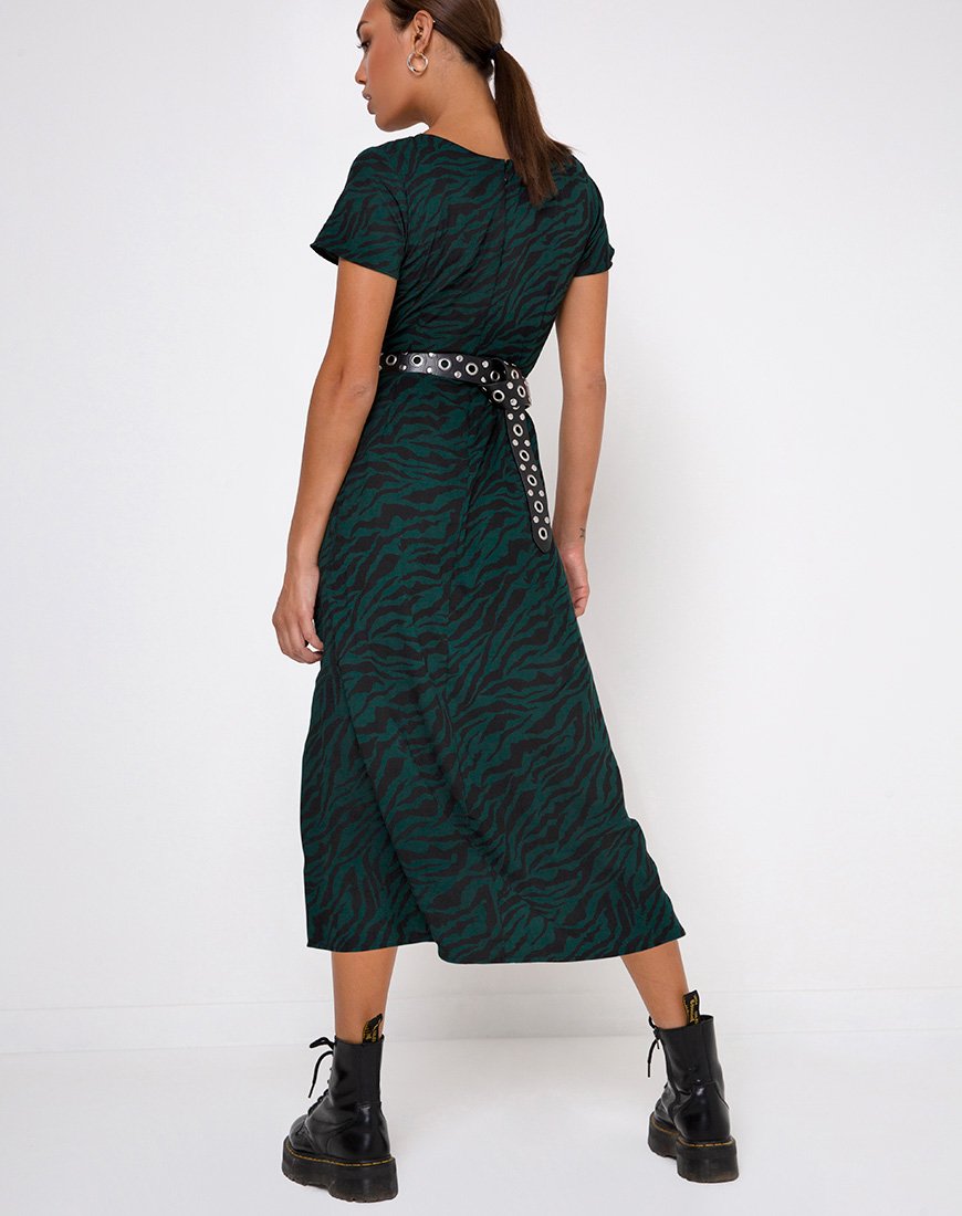 Imagen de Nira Midi Dress in 90s Zebra Forest Green