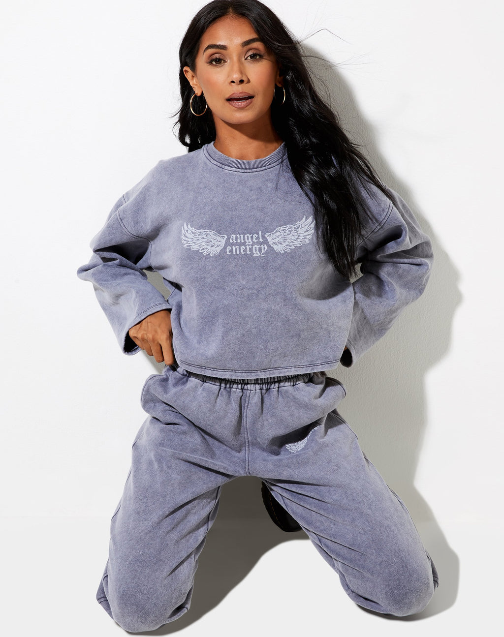 Sudadera Niyo en Charcoal Wash "Angel Energy" Wings