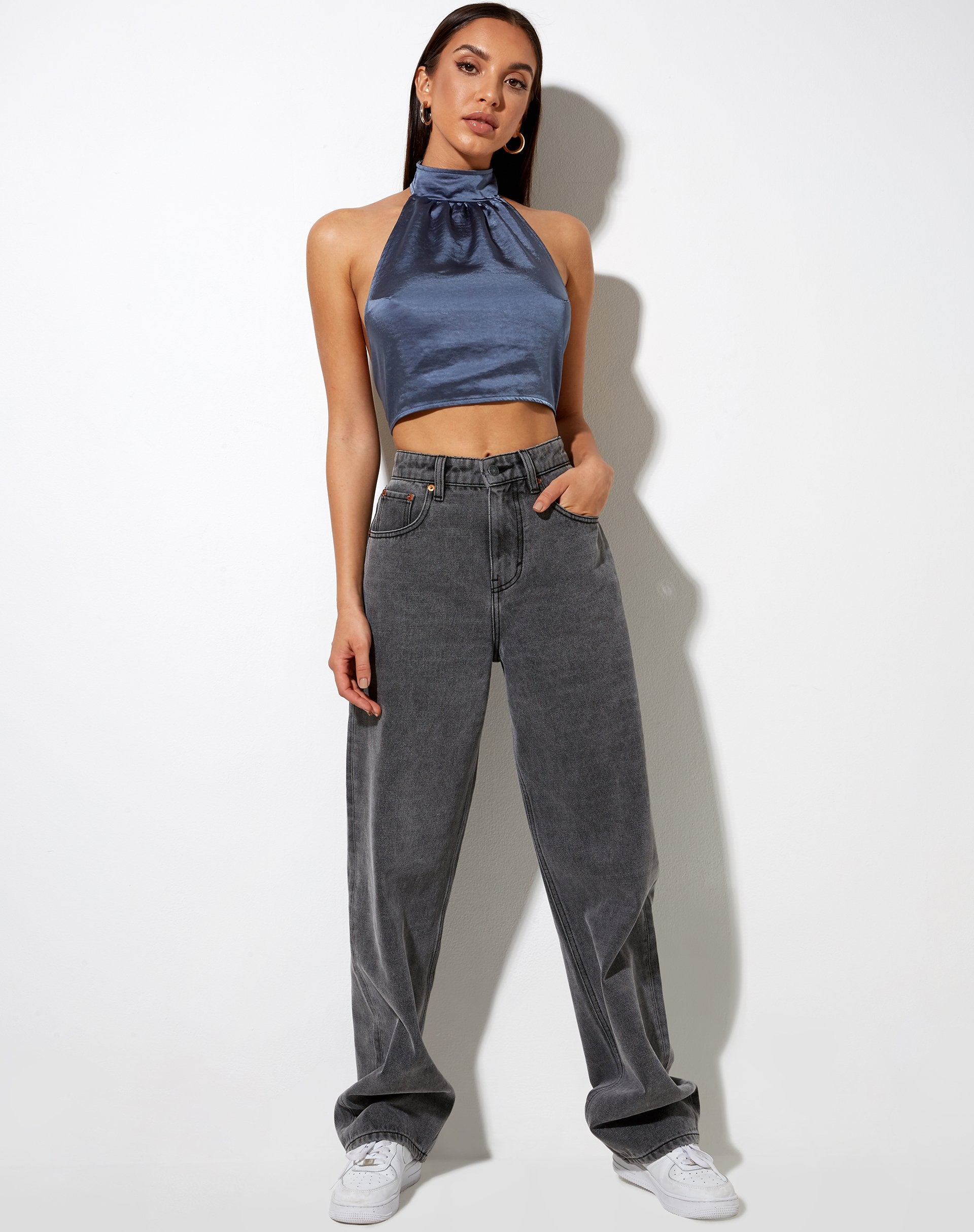 Imagen de Noela Crop Top de satén azul pizarra