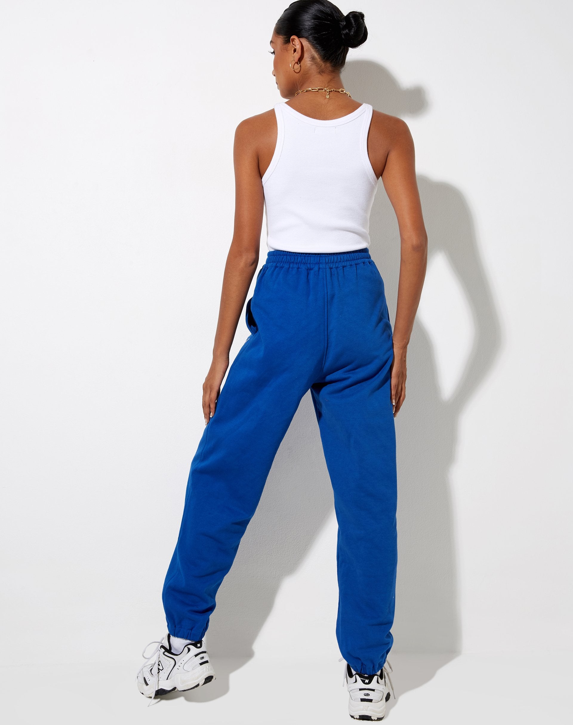 Imagen de Basta Jogger en Cobalto It Just Hits Different Embro