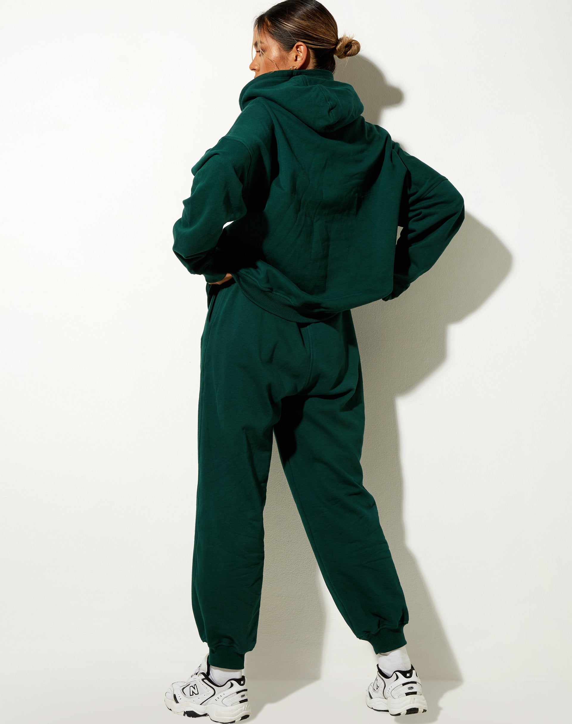 Imagen de Oversize Hoodie in Bottle Green Cupid Embro