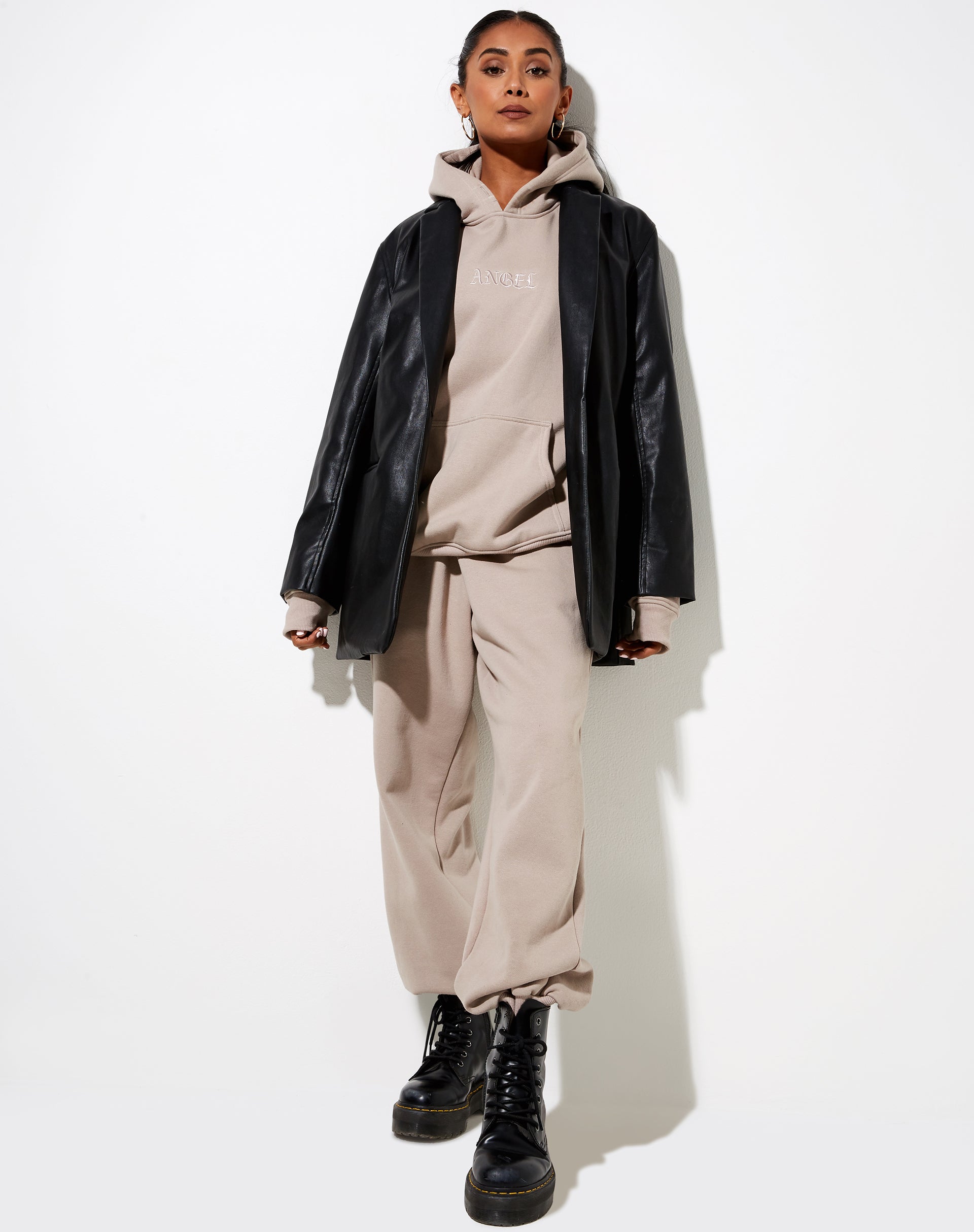 Imagen de Oversize Hoodie in Mushroom Angel Embro