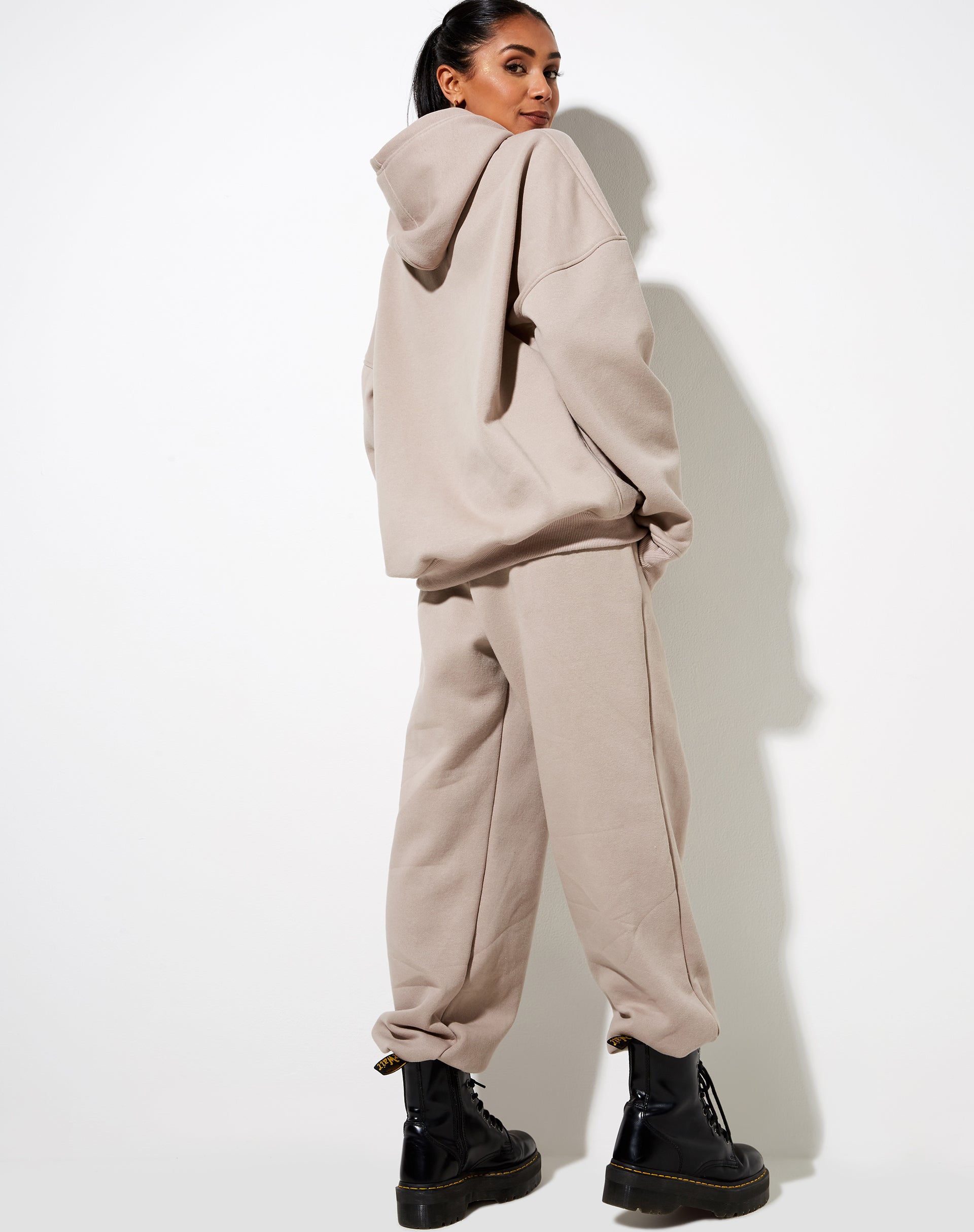 Imagen de Oversize Hoodie in Mushroom Angel Embro