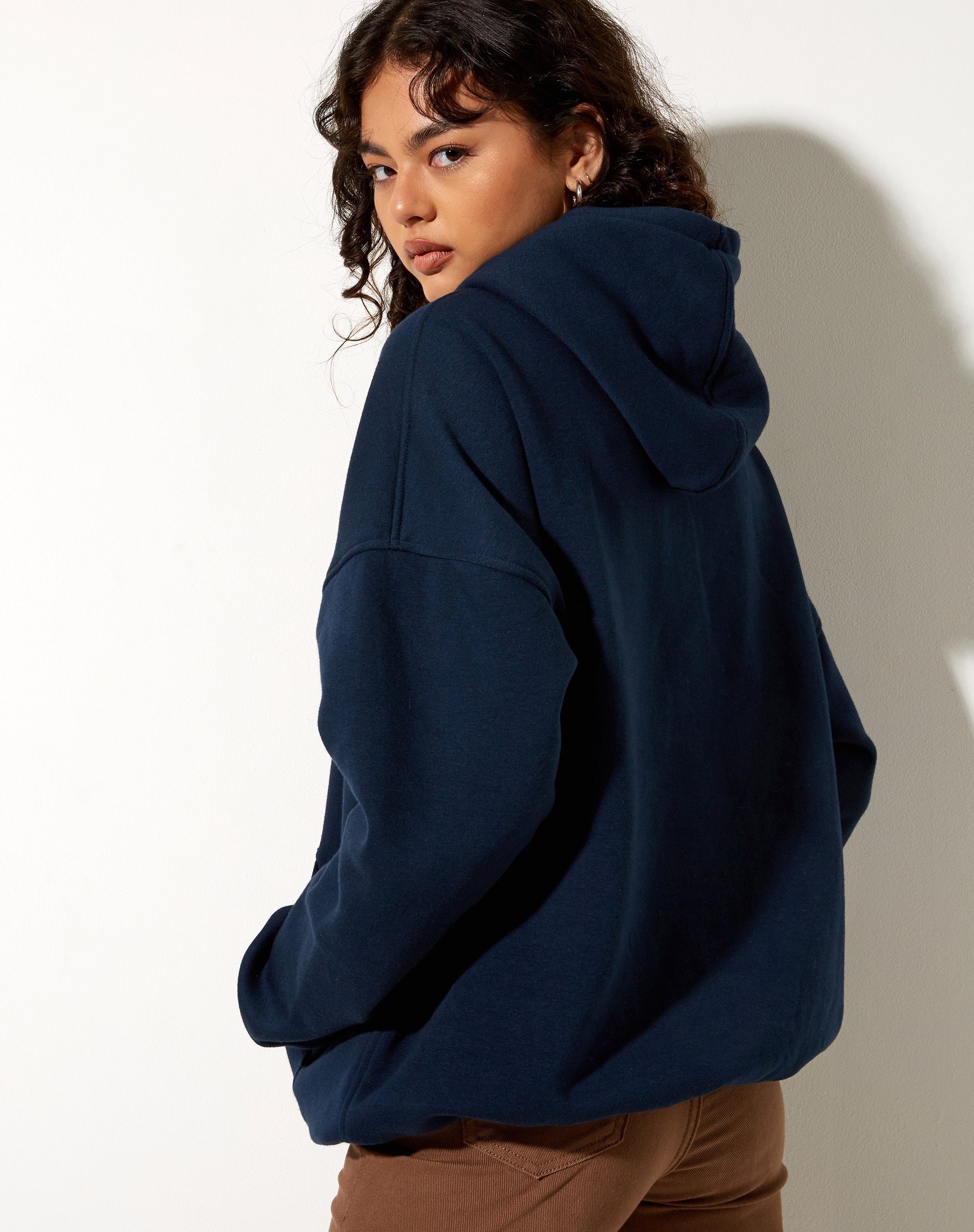 Imagen de Oversize Hoodie in Navy Pony Club Mix Embro