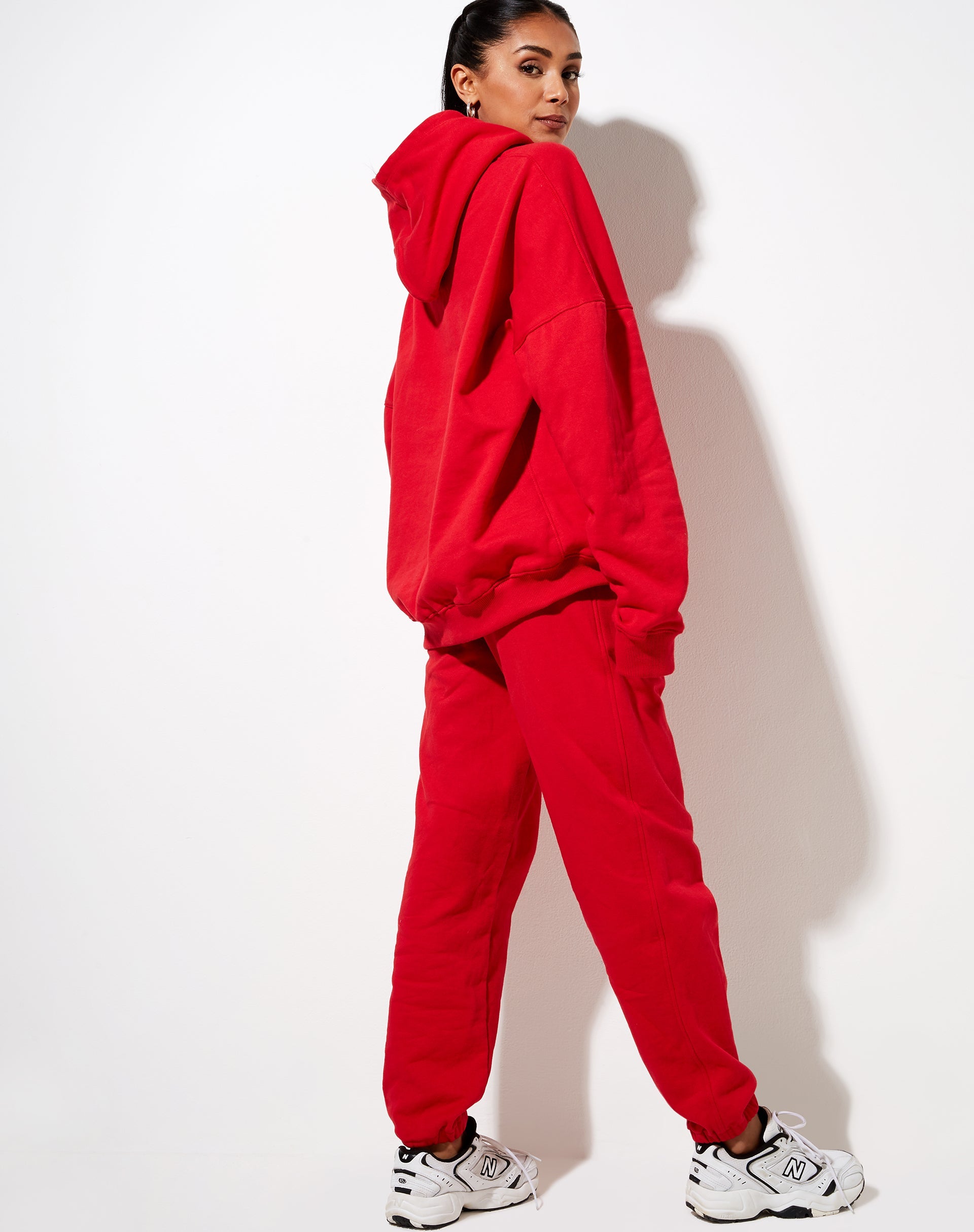 Image of Sudadera oversize con capucha en rojo Racing y bordado Angel Energy