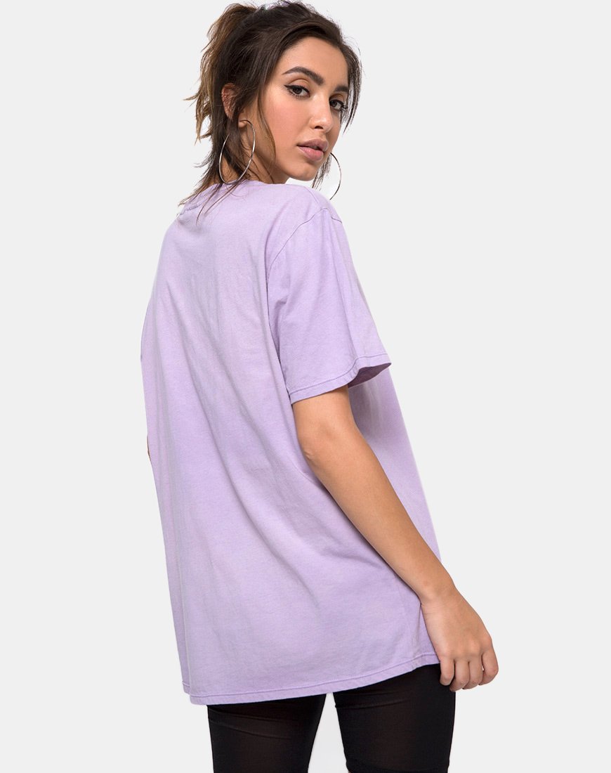 Camiseta básica oversize en lila "So Over It"