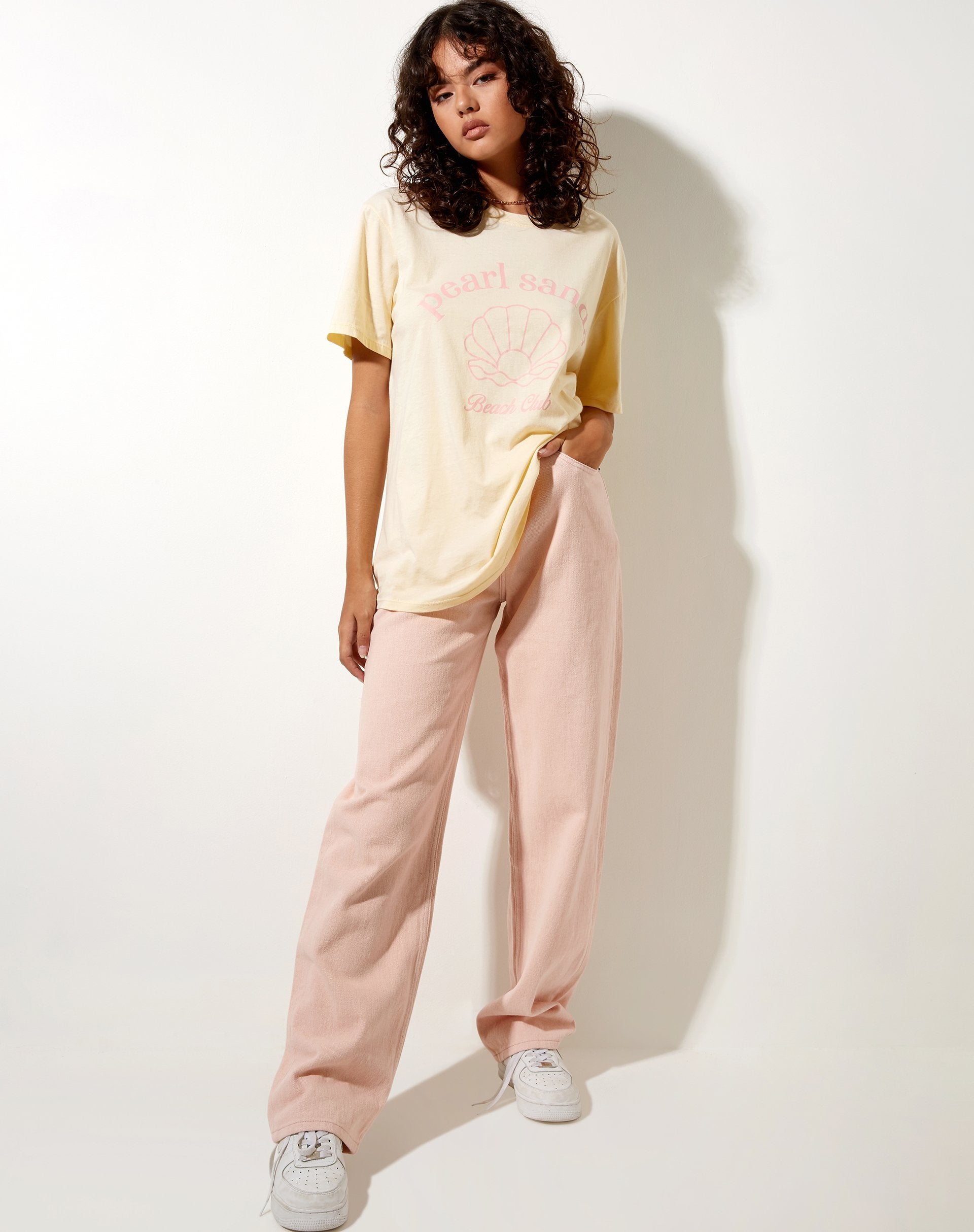Imagen de Oversize Basic Tee en Buttercream Pearl Sands