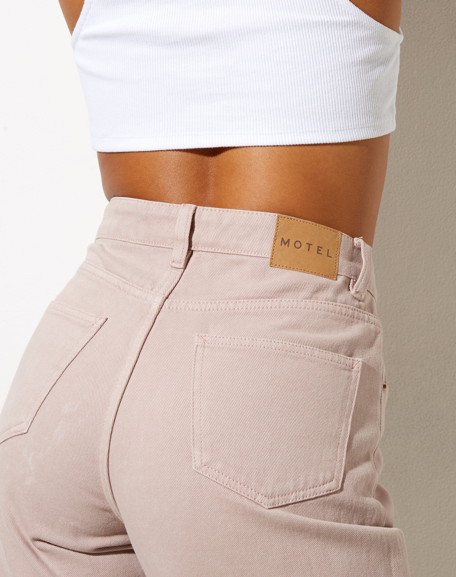 Imagen de Parallel Jeans en lila lavado