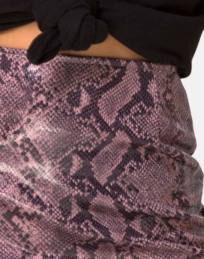 Imagen de la minifalda Pelmo en malva serpiente