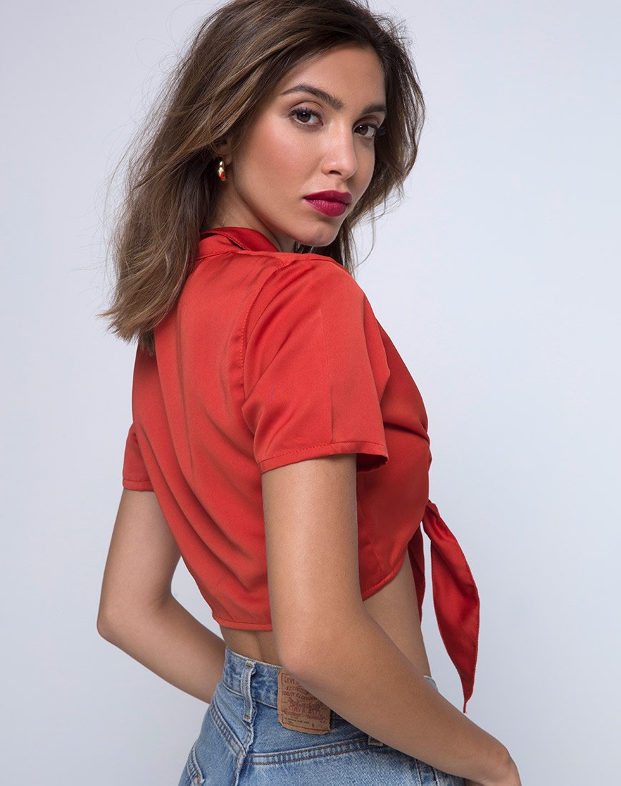 Imagen de la blusa Pilar de satén óxido