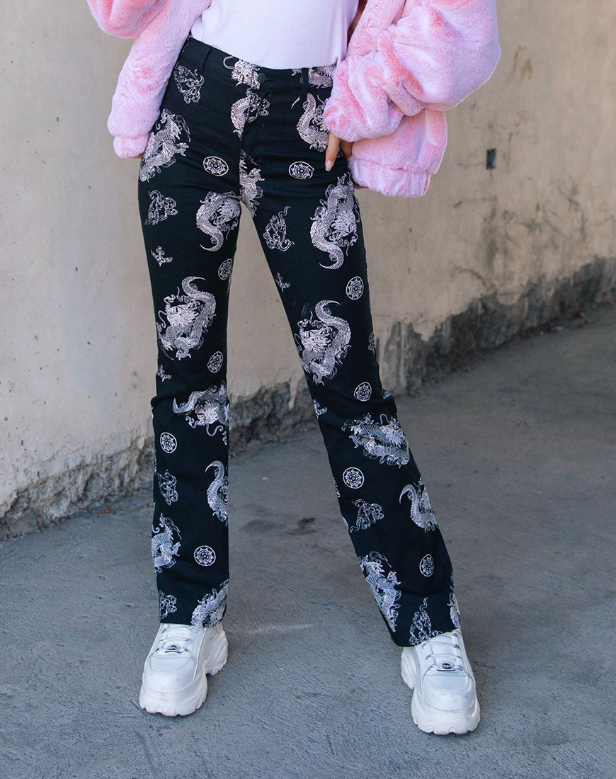 Imagen del pantalón Zoven en negro dragón