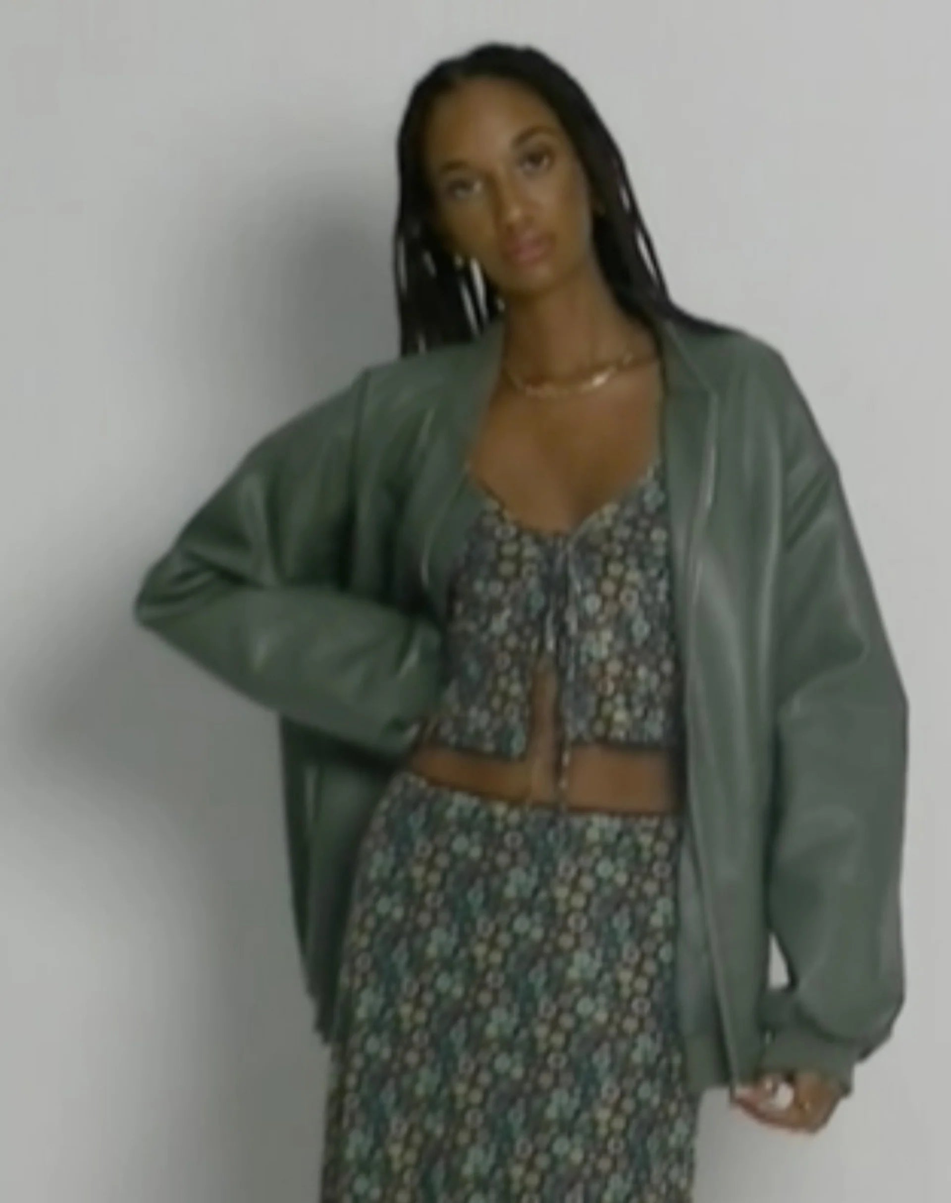 imagen de Henry Cropped Cardi en Folk Floral