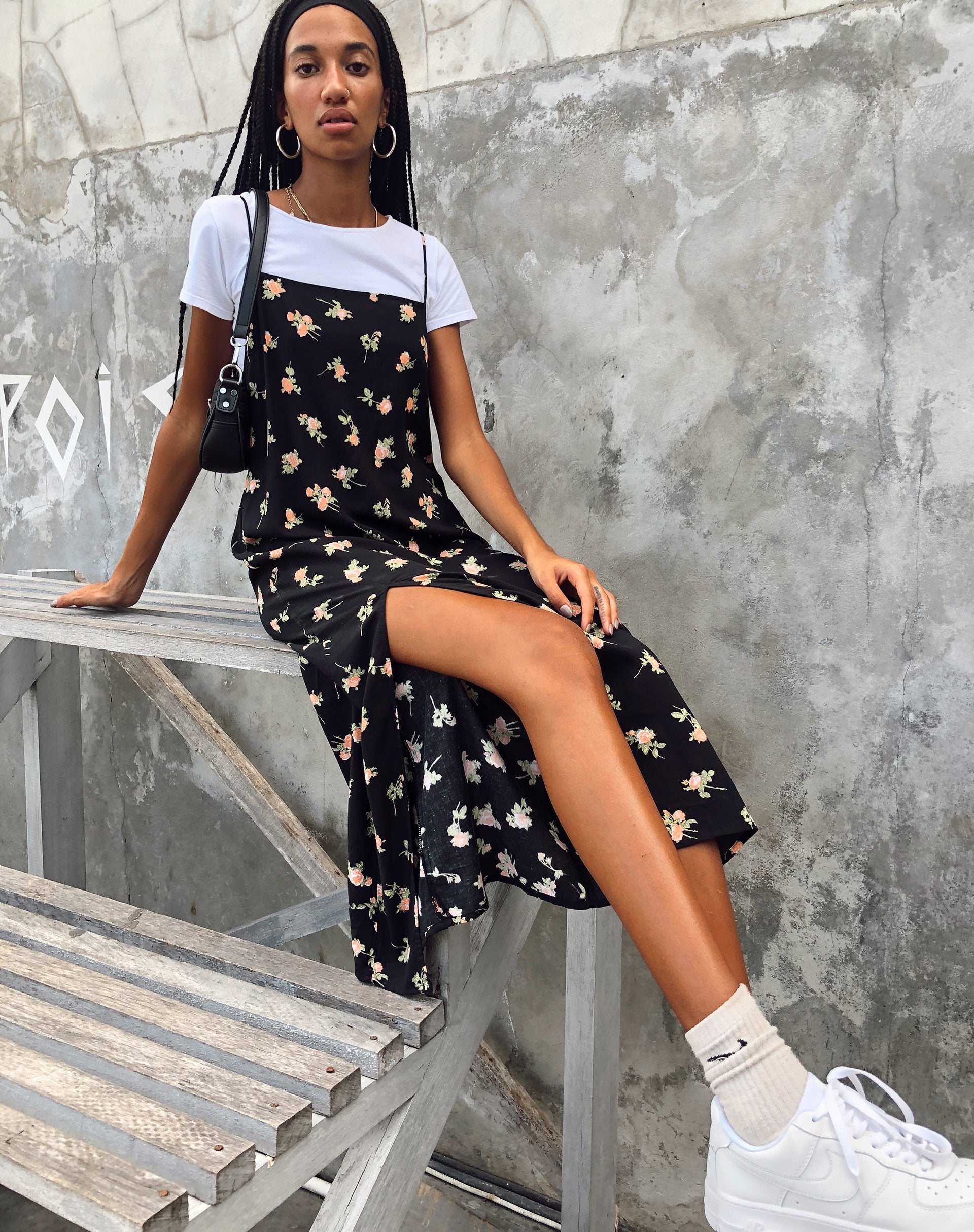 Imagen de Mirza Maxi Dress in Rose Garden Negro
