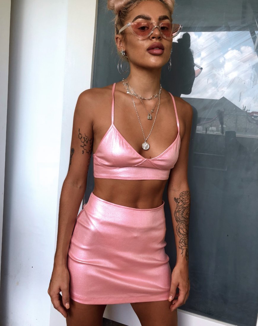 Minifalda Ewi en rosa bebé brillante metalizado
