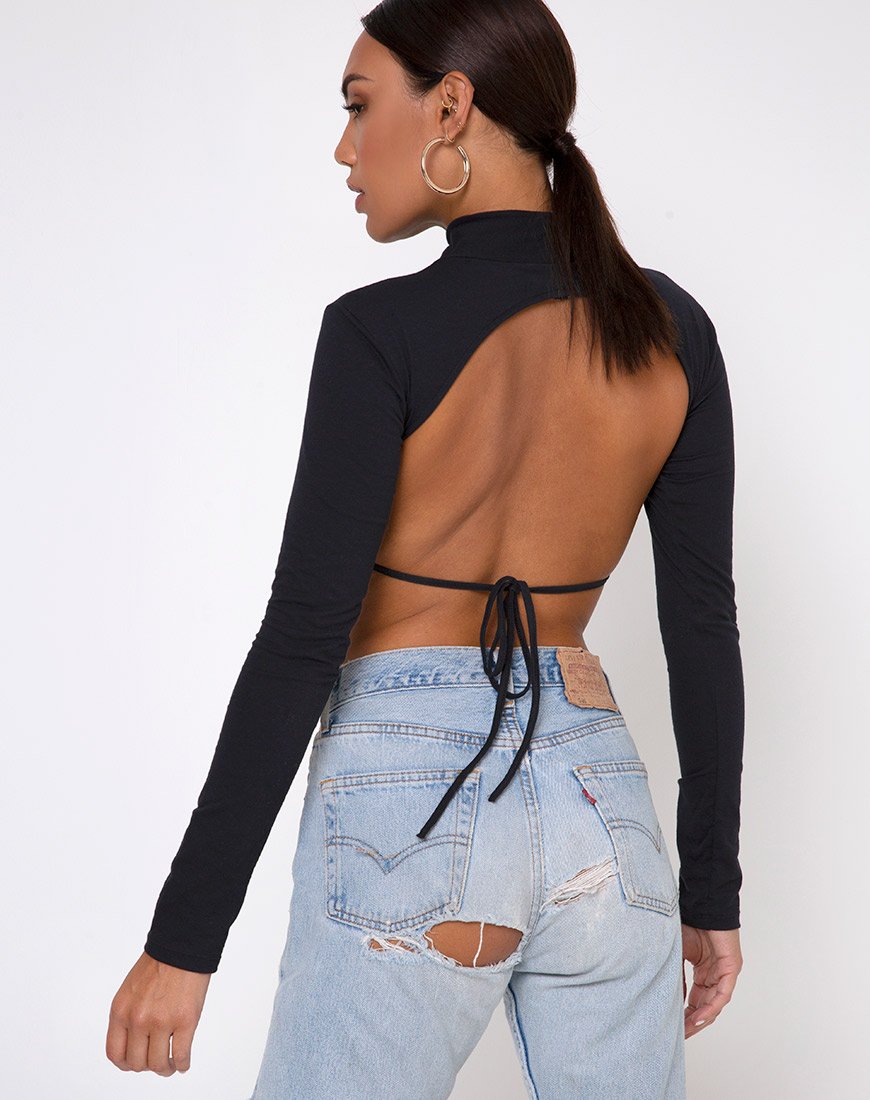 Top Quelia en negro con bordado "Saint