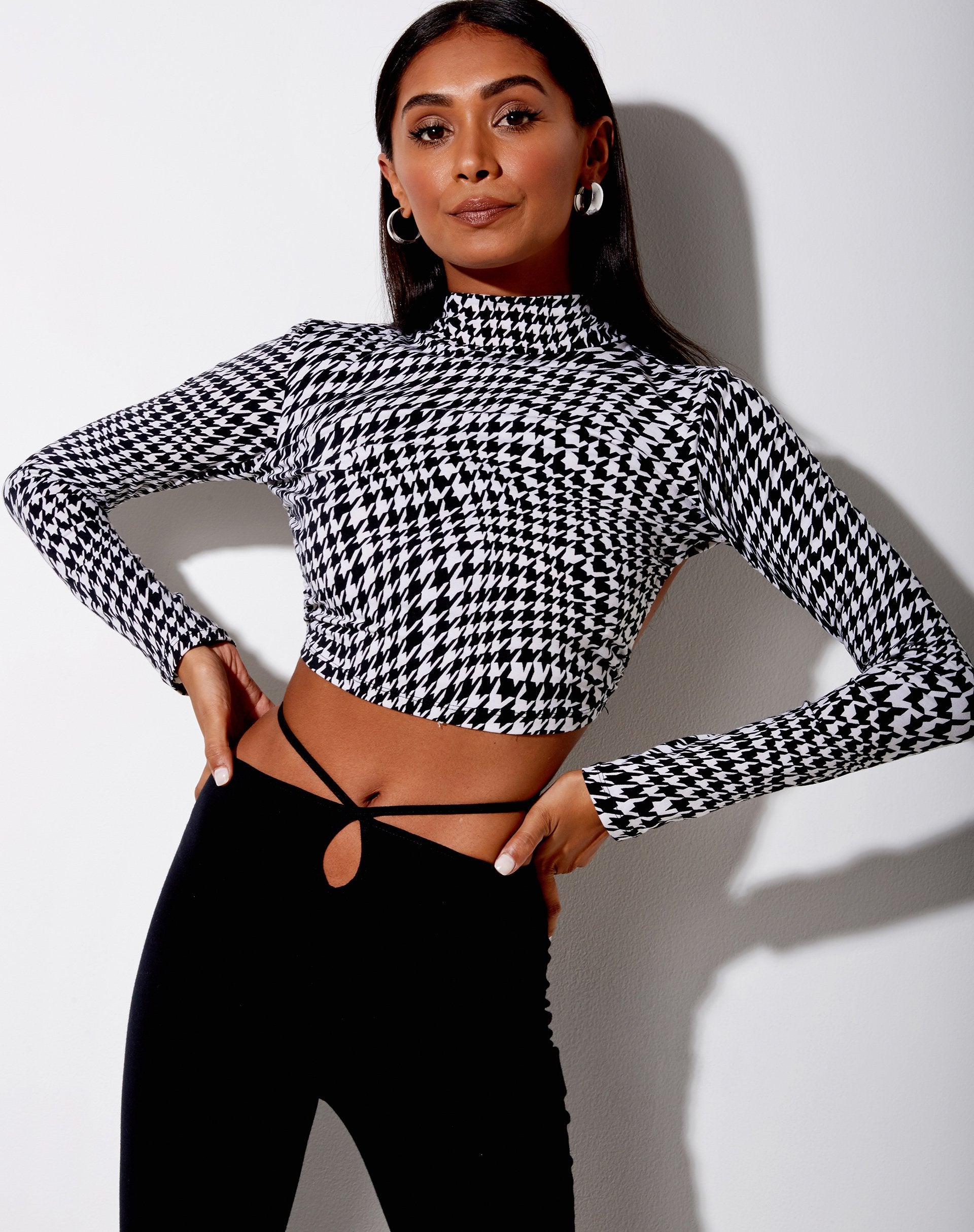 Imagen de Quelia Crop Top en Wavey Dogtooth