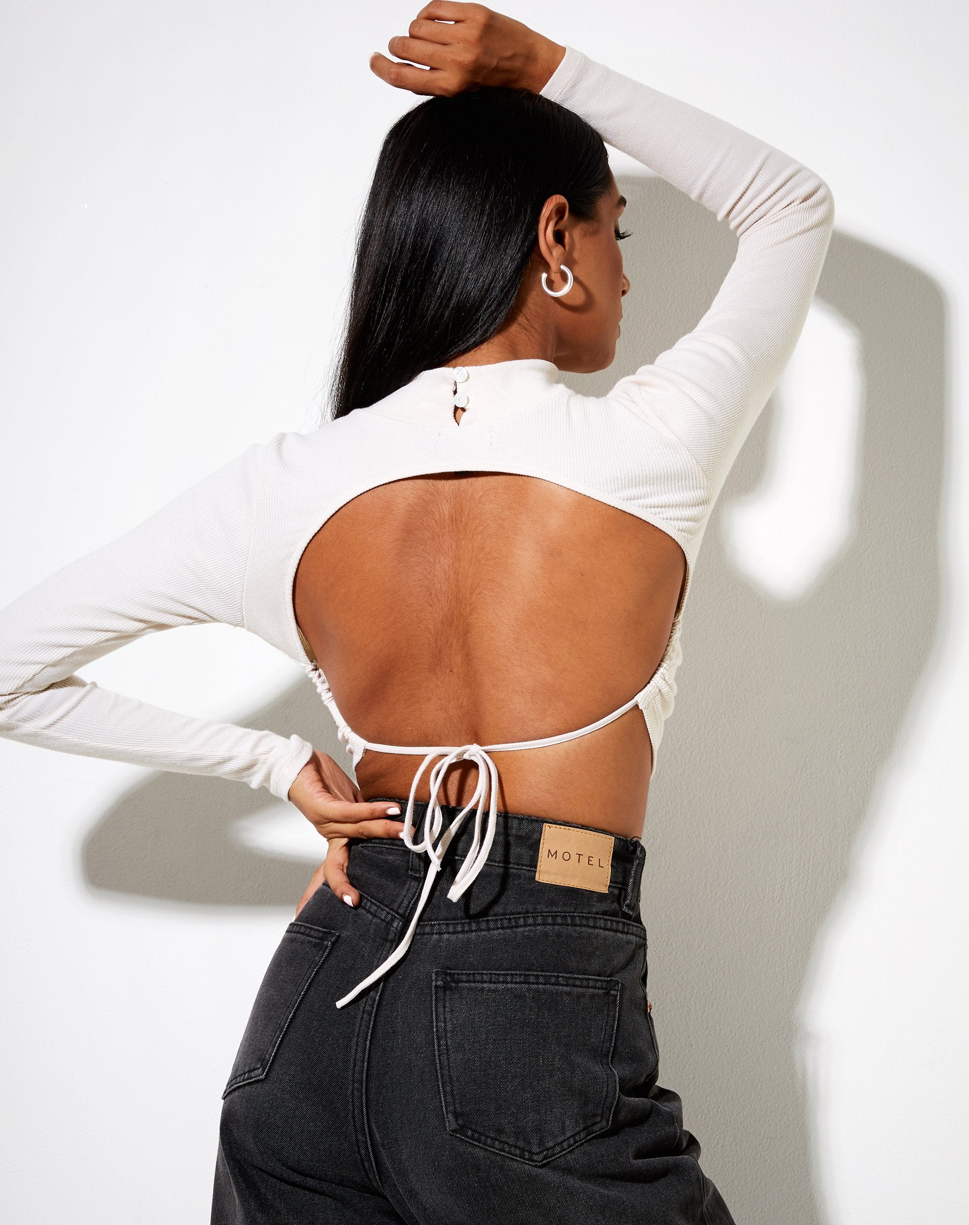 Imagen de Quelia Crop Top en canalé Invierno Blanco Amore Embro